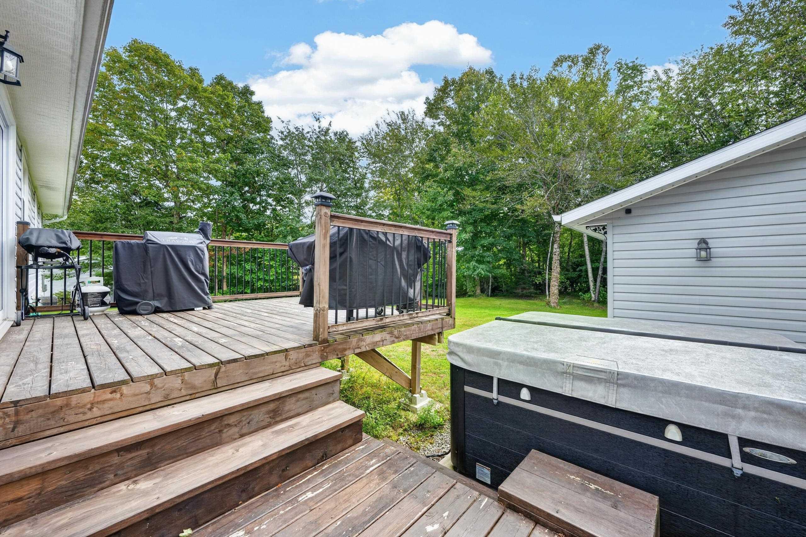 $479,000.00: 21 Westdale Drive, Howie Centre