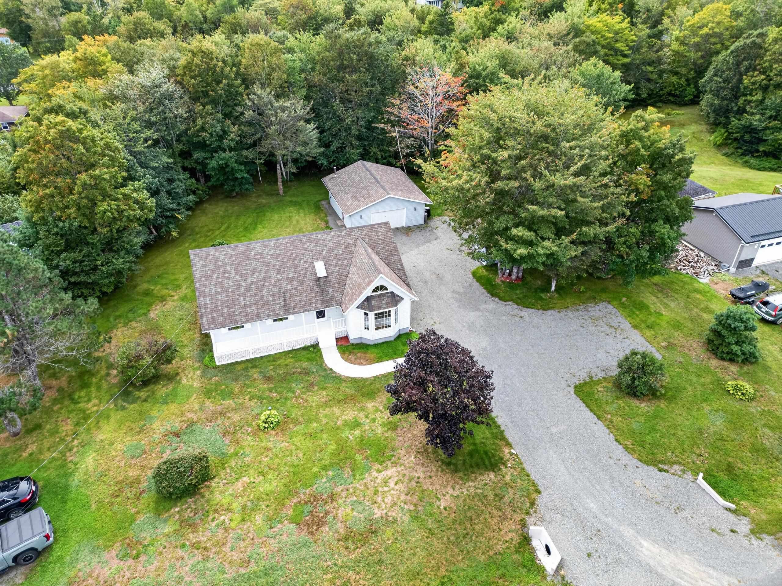 $479,000.00: 21 Westdale Drive, Howie Centre