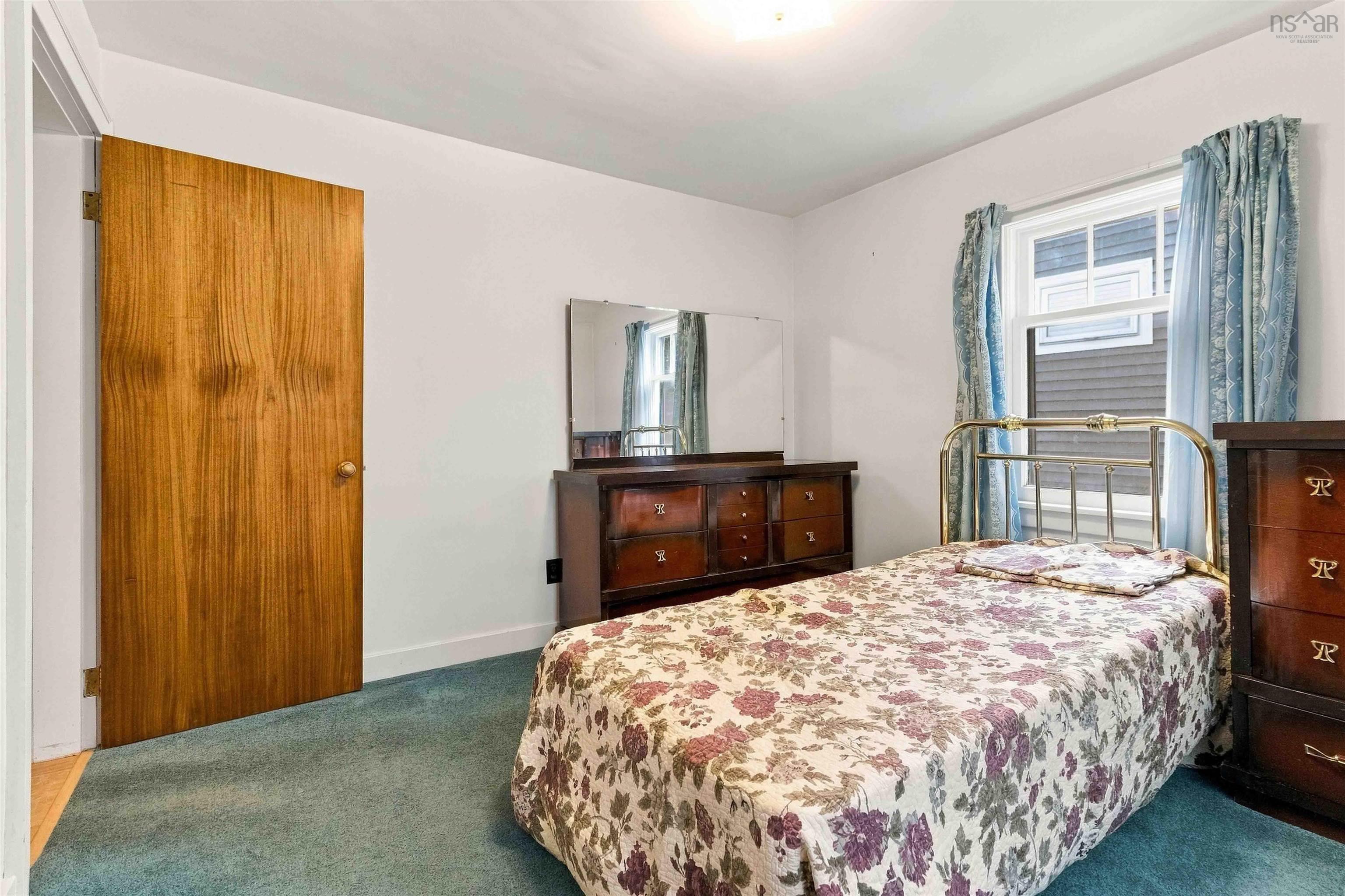 $750,000.00: 3524 Acadia Street, Halifax Peninsula