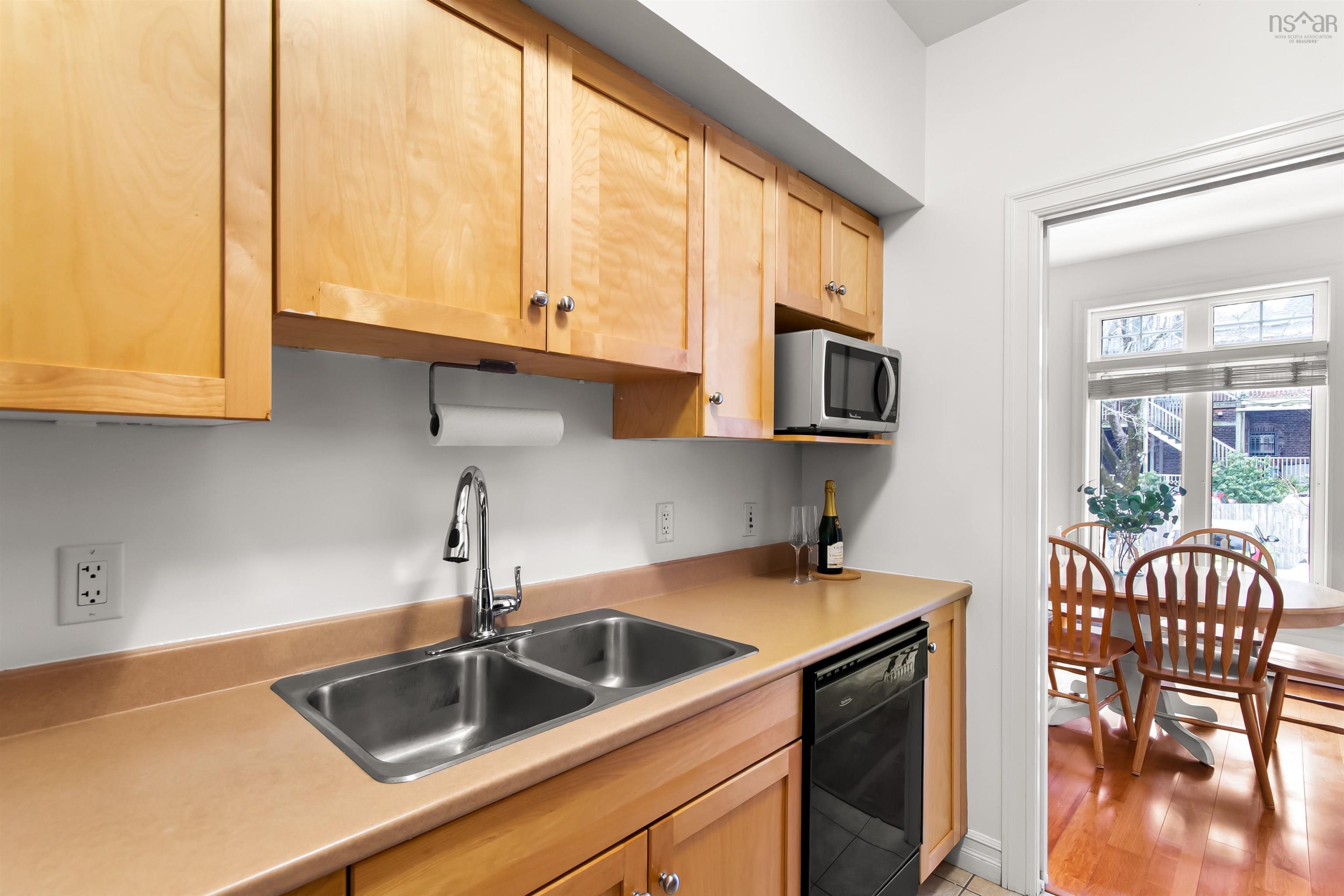 $549,000.00: 9A 5415 Saunders Lane, Halifax