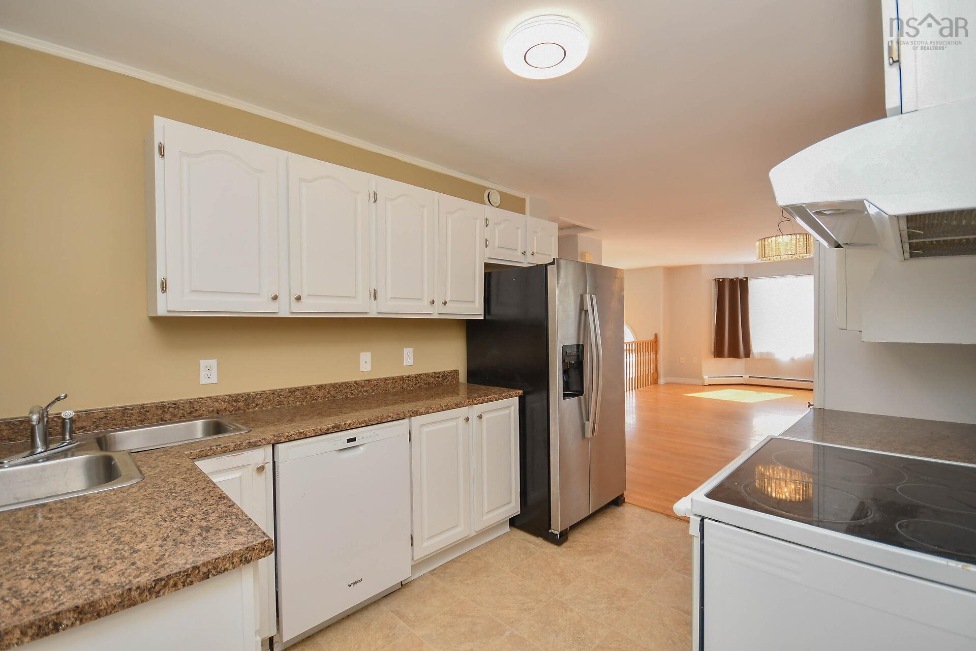 $469,900.00: 17 FURY Drive, Dartmouth