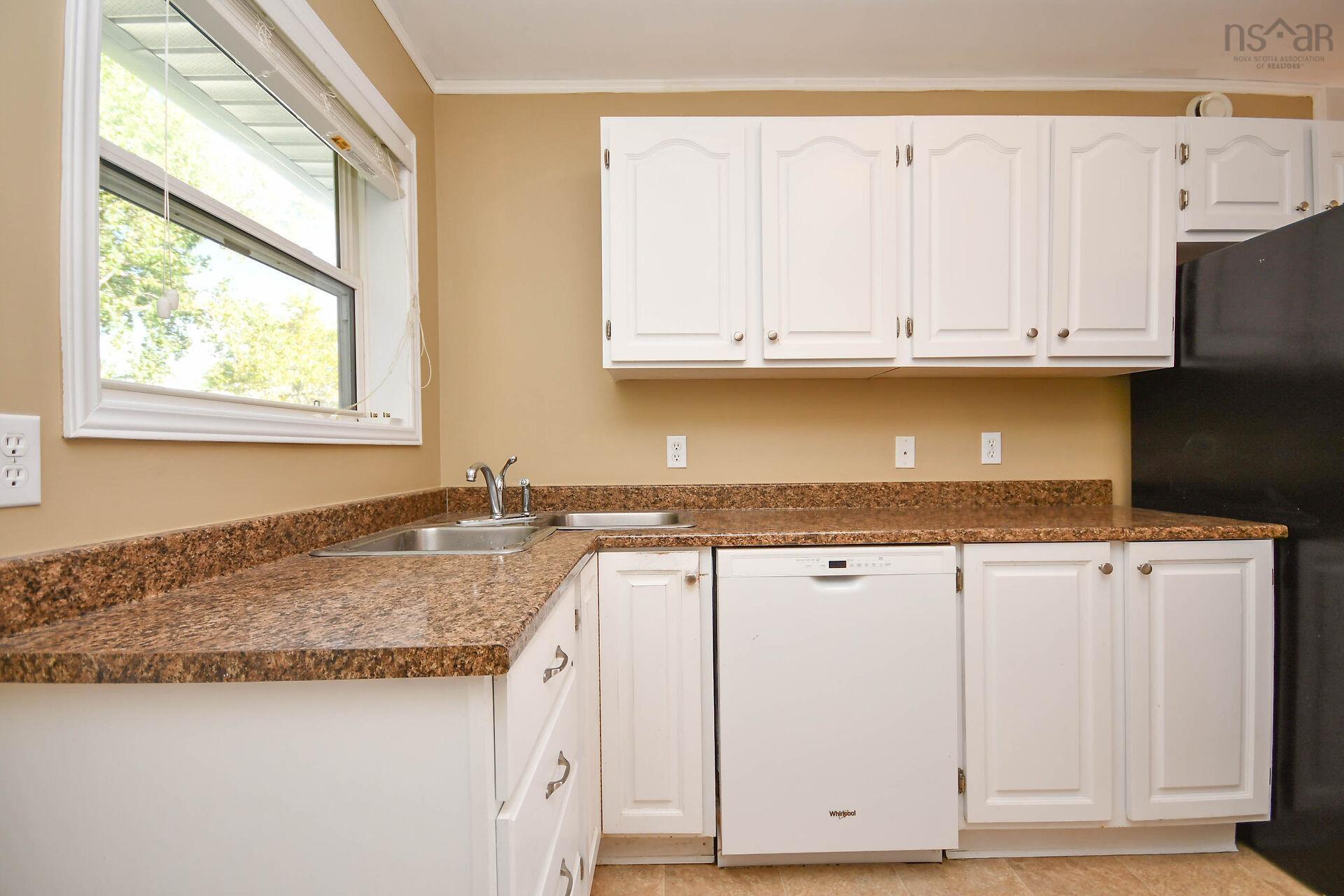 $469,900.00: 17 FURY Drive, Dartmouth