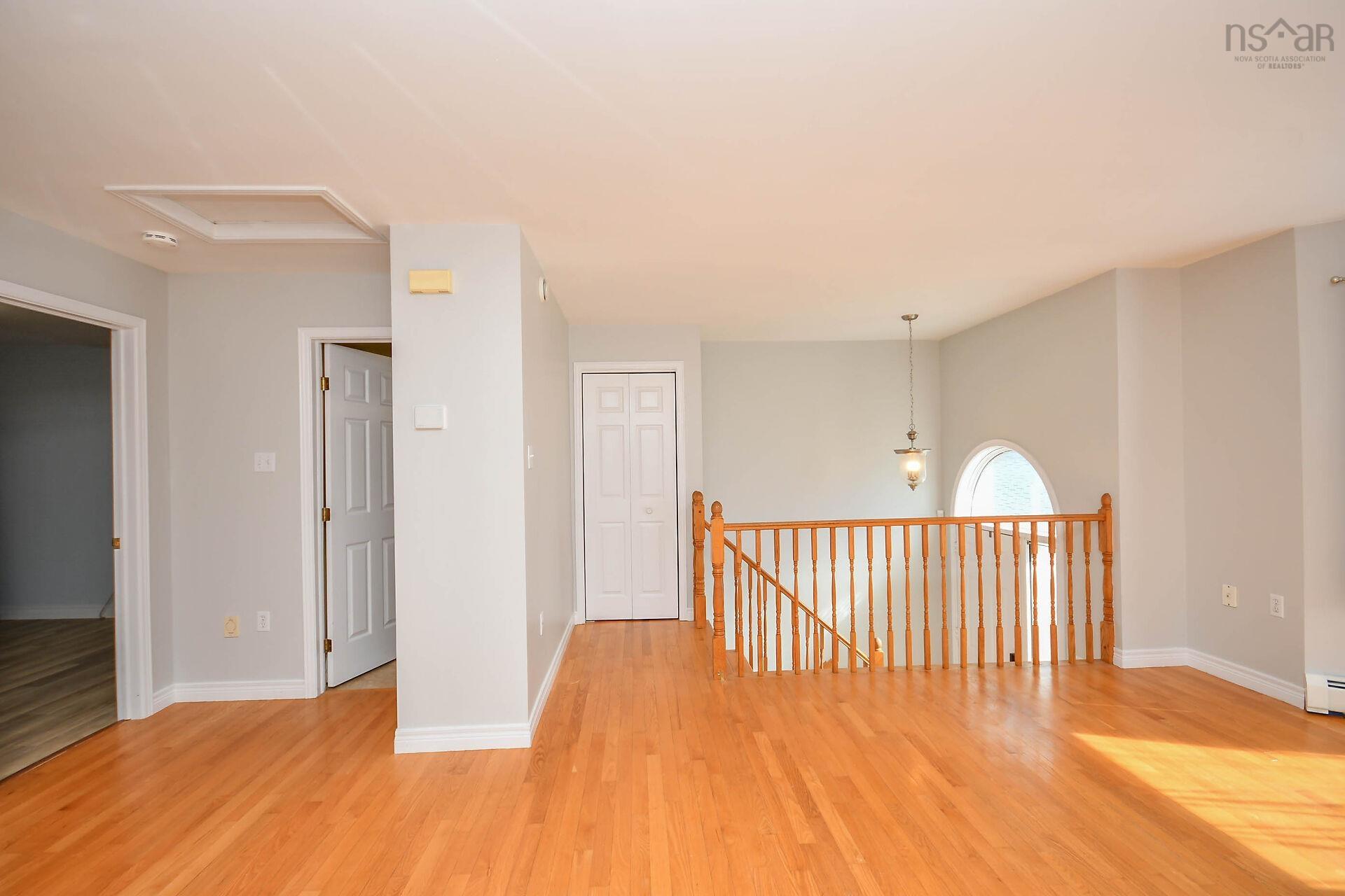 $469,900.00: 17 FURY Drive, Dartmouth