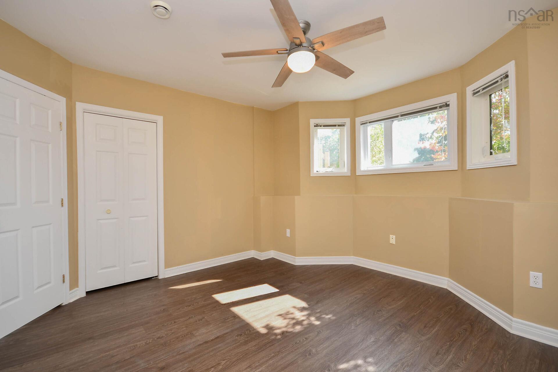 $469,900.00: 17 FURY Drive, Dartmouth