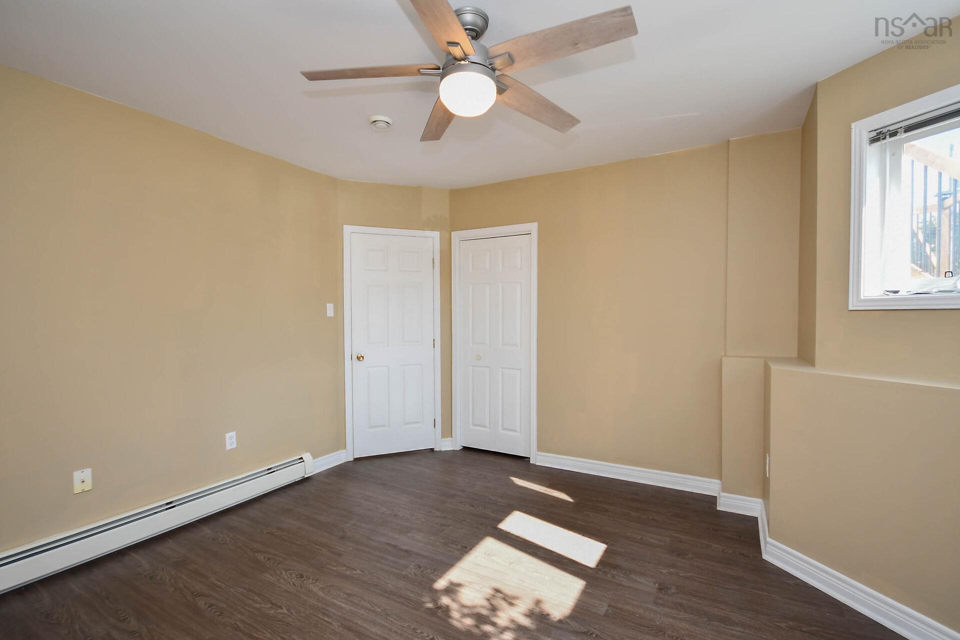 $469,900.00: 17 FURY Drive, Dartmouth