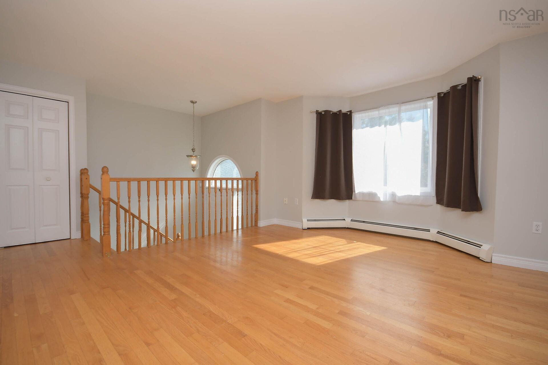 $469,900.00: 17 FURY Drive, Dartmouth