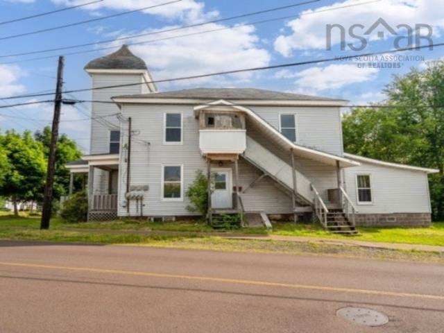 $230,000.00: 9 Victoria (W B) Street, Amherst