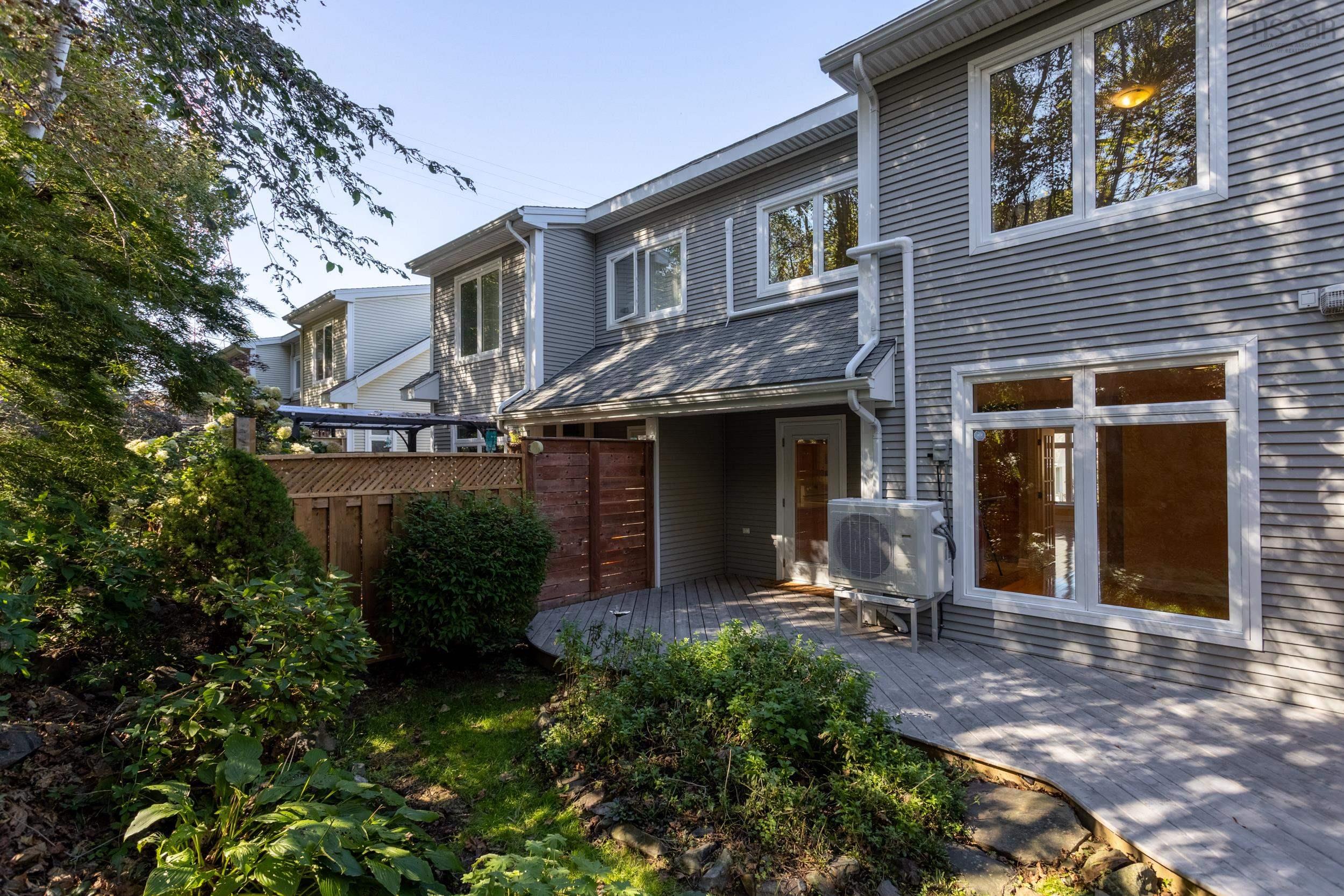 $649,900.00: 3848 Mont Blanc Terrace, Halifax Peninsula