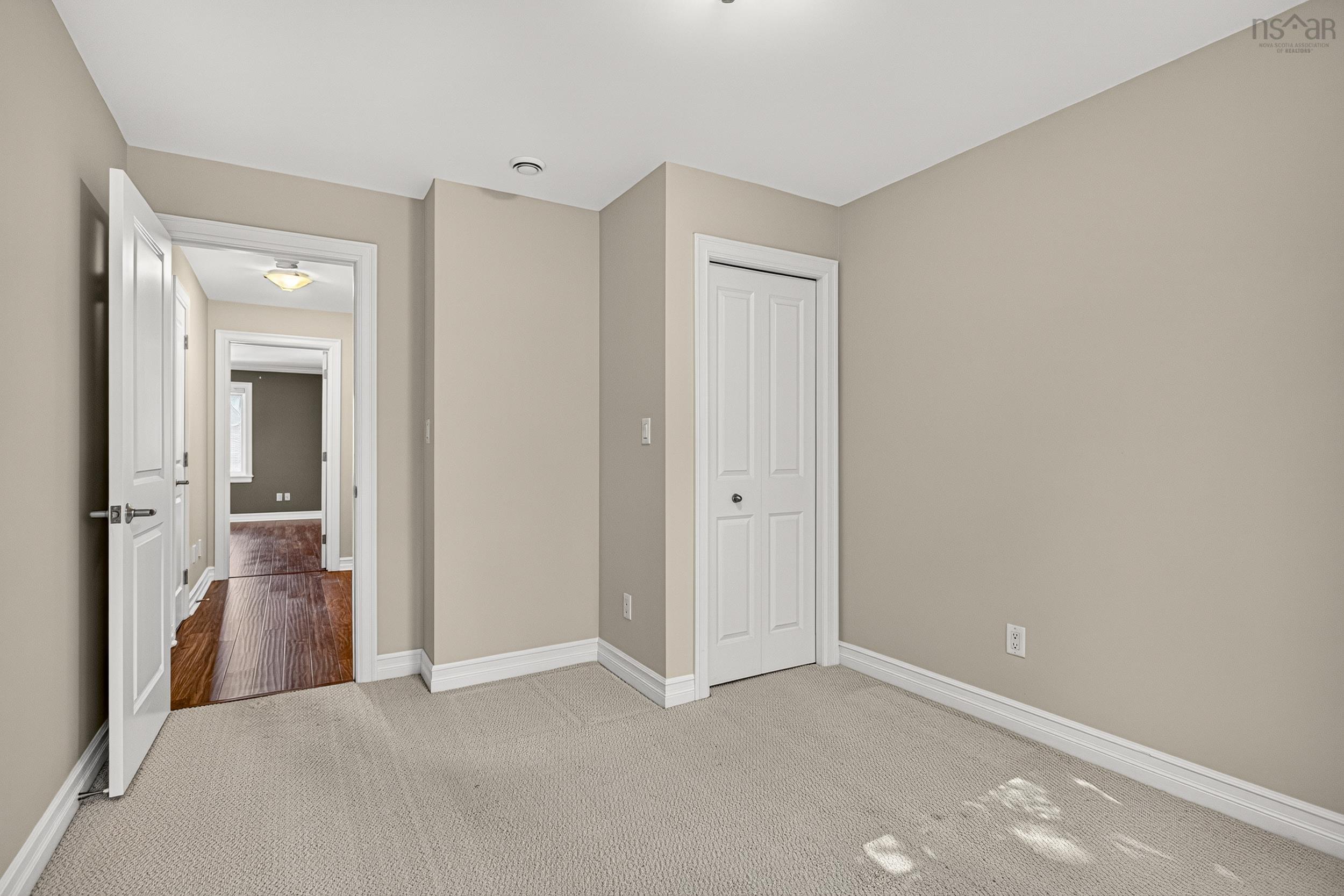 $649,900.00: 3848 Mont Blanc Terrace, Halifax Peninsula