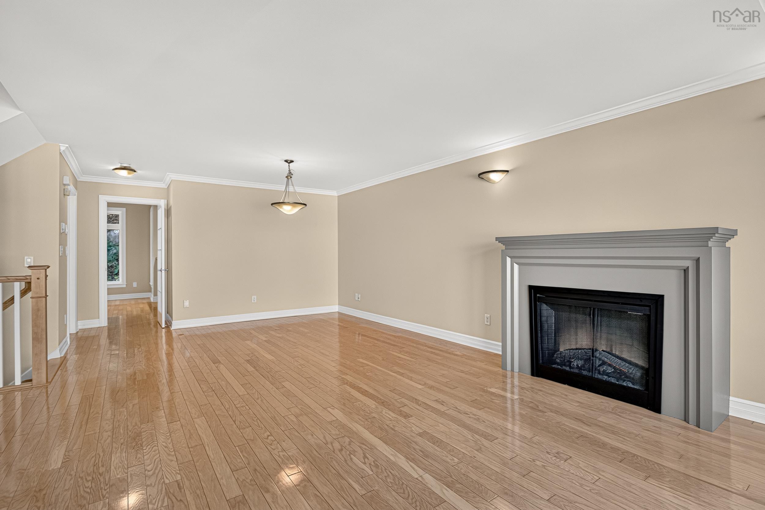 $649,900.00: 3848 Mont Blanc Terrace, Halifax Peninsula