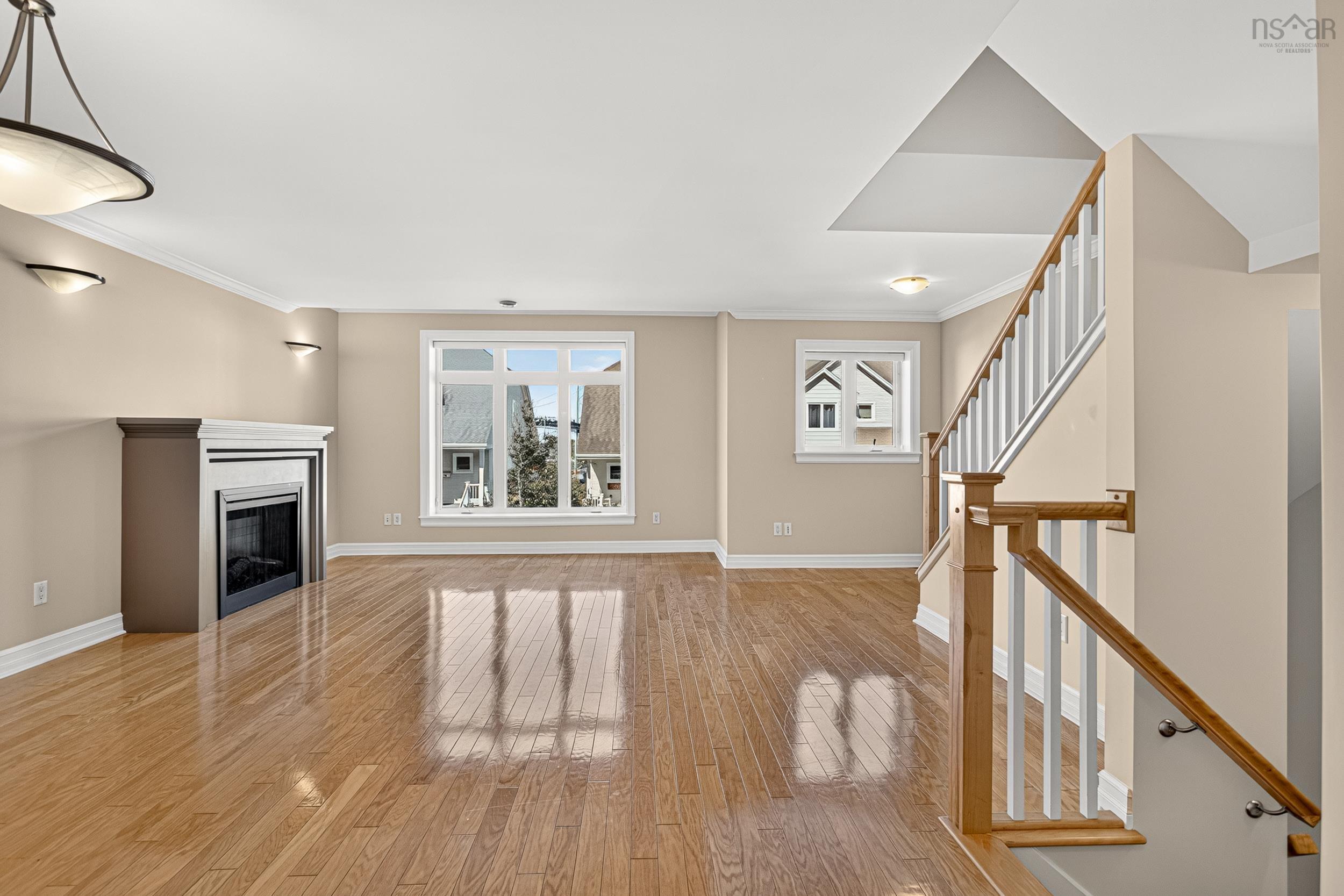 $649,900.00: 3848 Mont Blanc Terrace, Halifax Peninsula