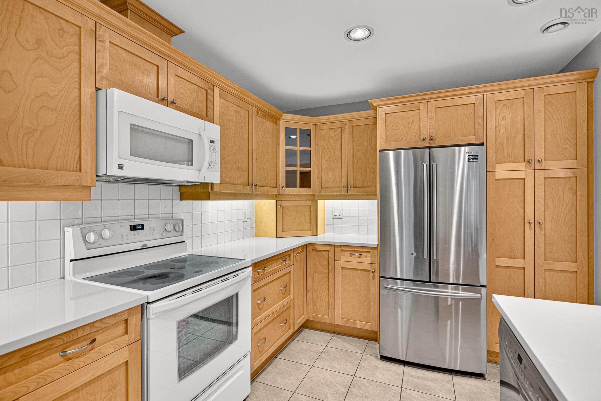 $649,900.00: 3848 Mont Blanc Terrace, Halifax Peninsula