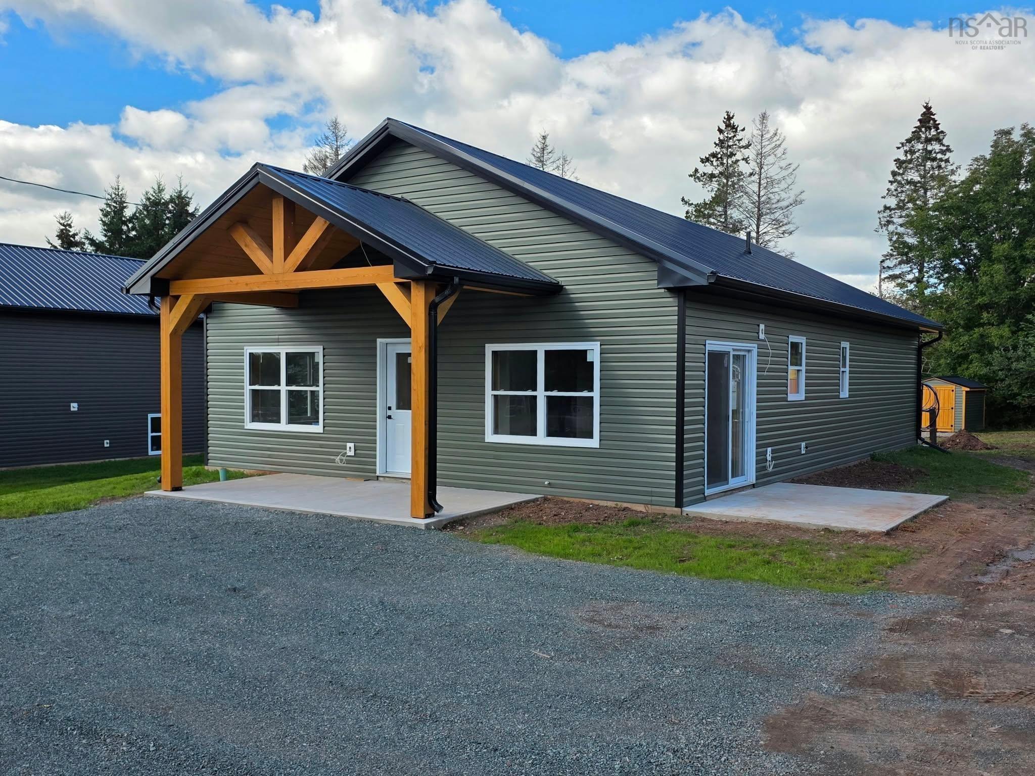 $425,000.00: 1766 Truro Road, Hilden