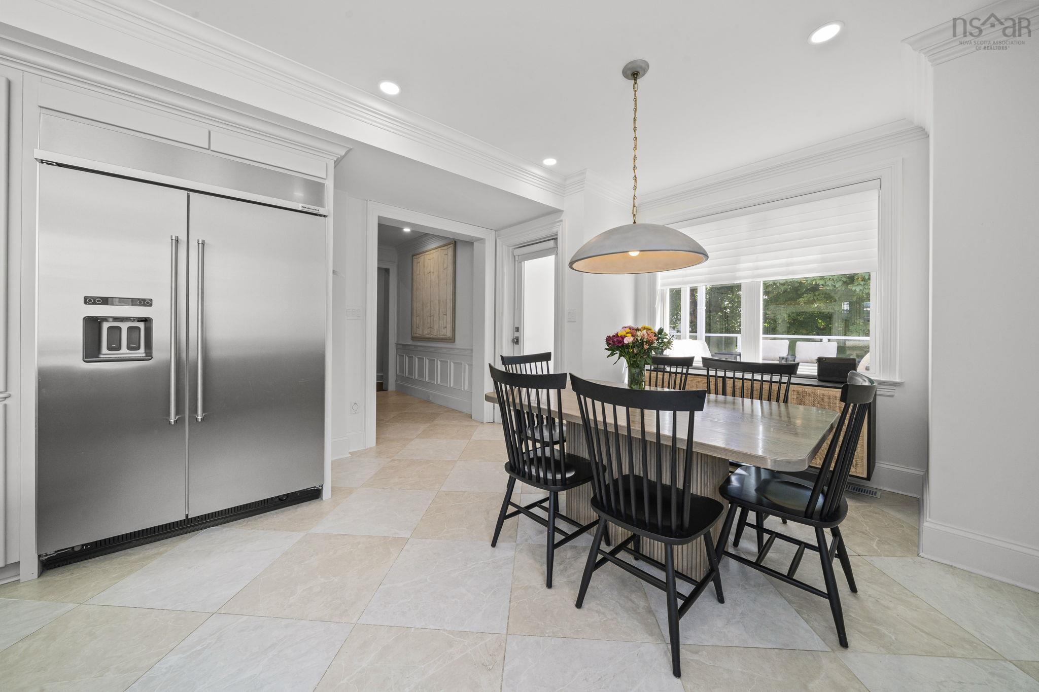 $3,095,000.00: 5924 MCCULLOCH Court, Halifax