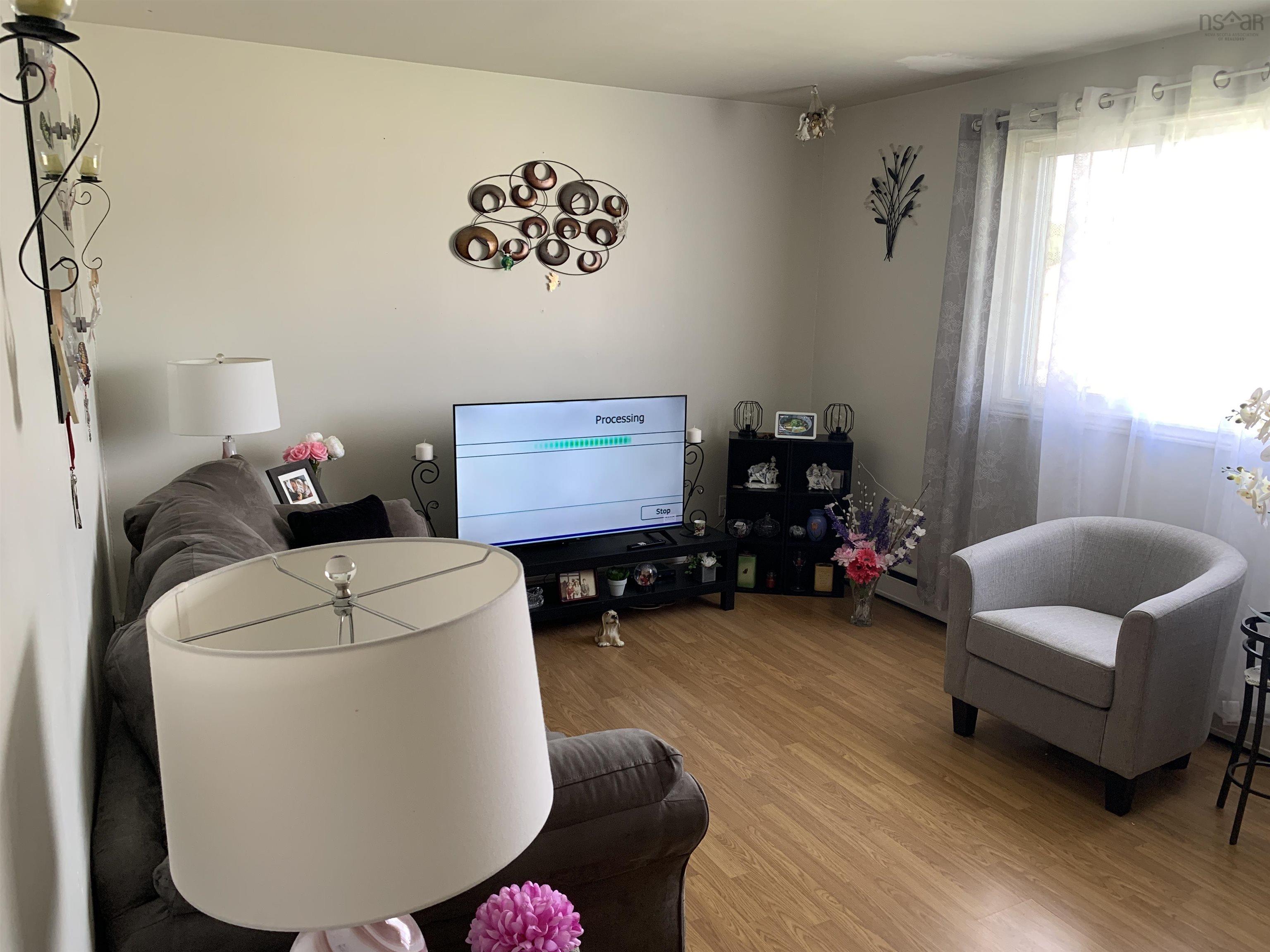 $820,000.00: 6 Randall Avenue, Halifax
