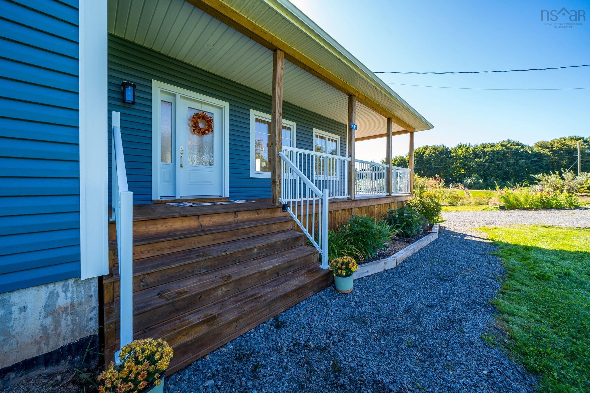 $650,000.00: 411 Falmouth Dyke Road Road, Falmouth