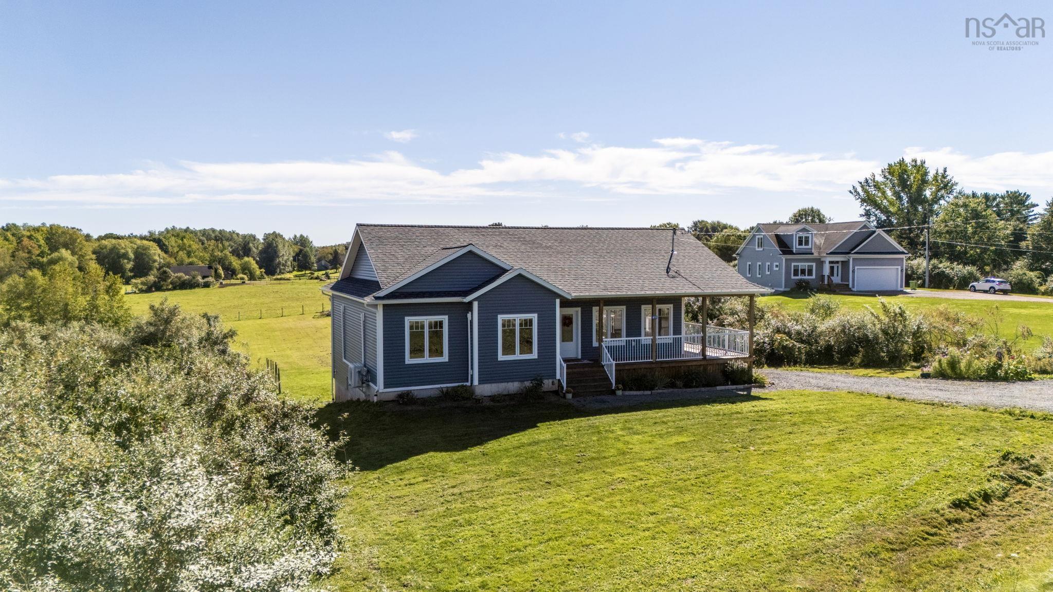 $650,000.00: 411 Falmouth Dyke Road Road, Falmouth