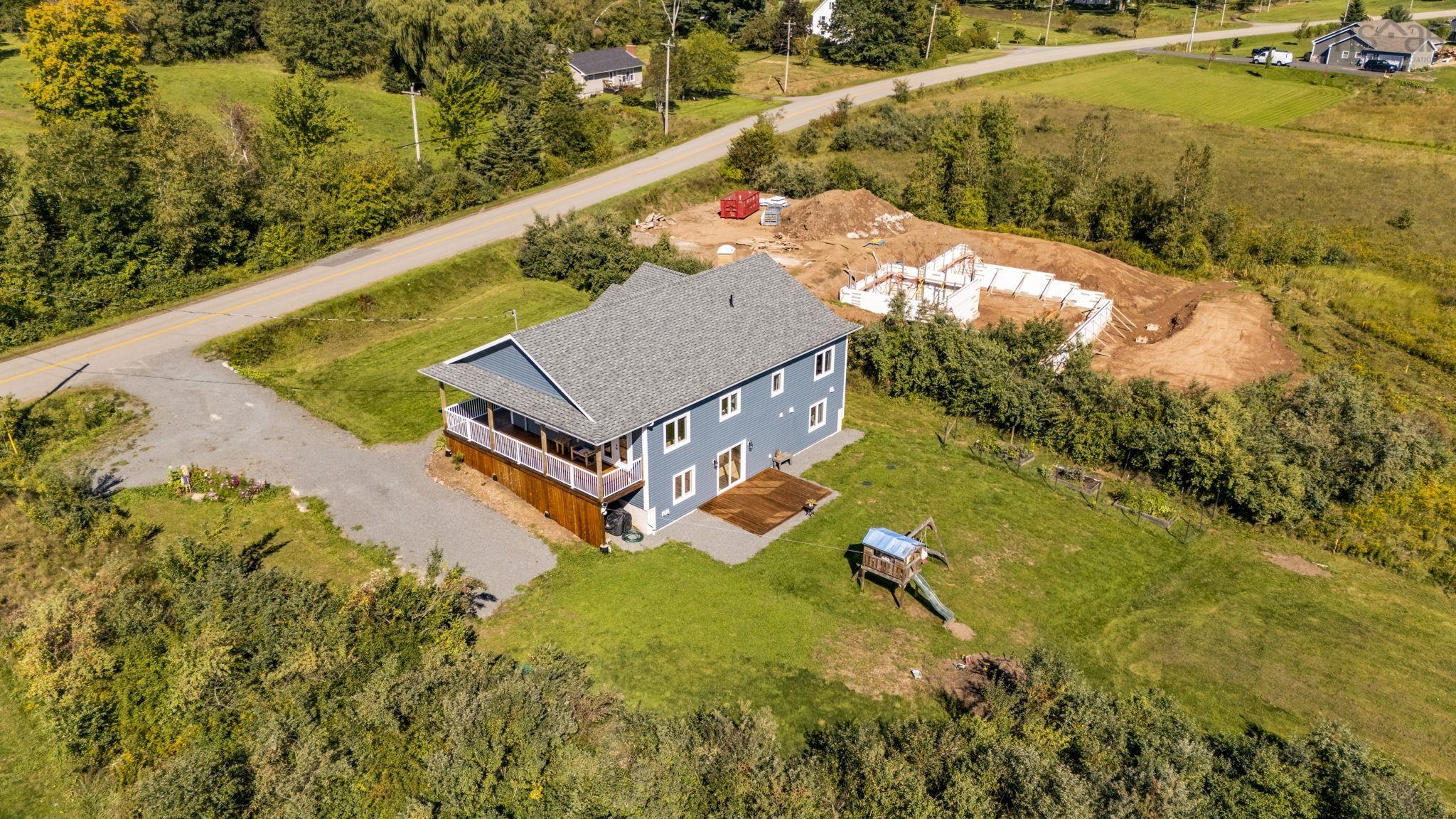 $650,000.00: 411 Falmouth Dyke Road Road, Falmouth