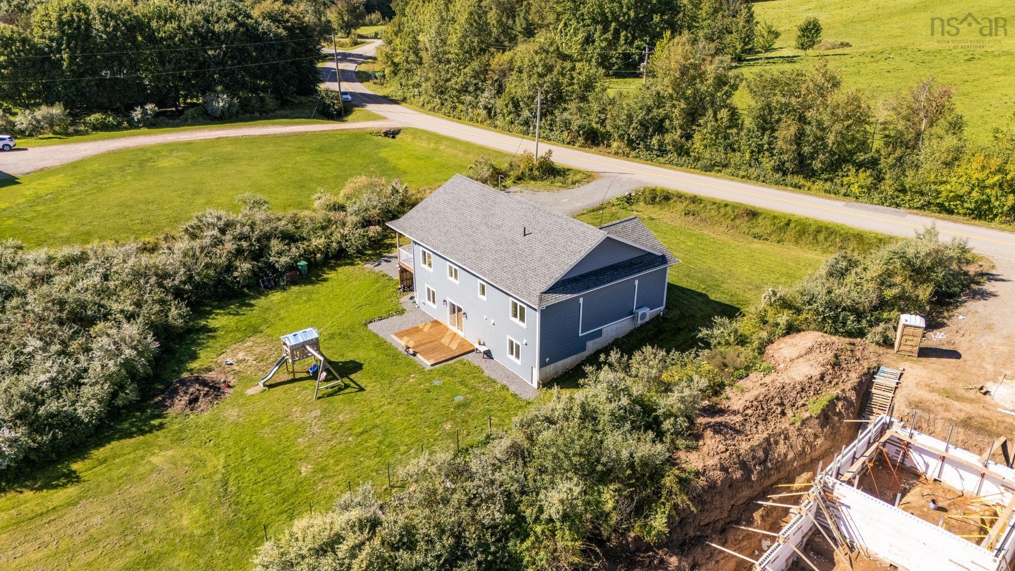$650,000.00: 411 Falmouth Dyke Road Road, Falmouth