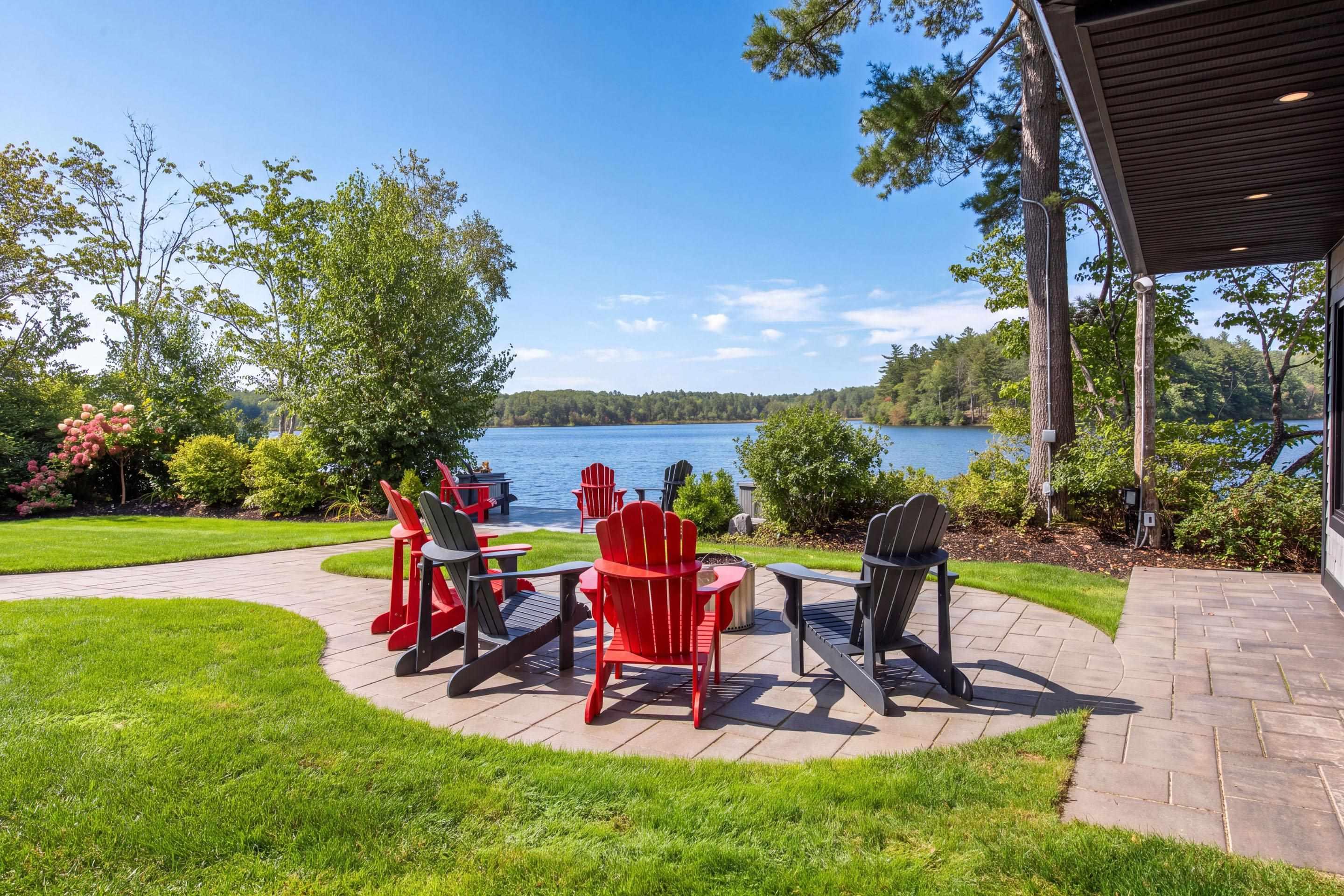 $1,650,000.00: 70 Everlina Lane, Windsor Junction