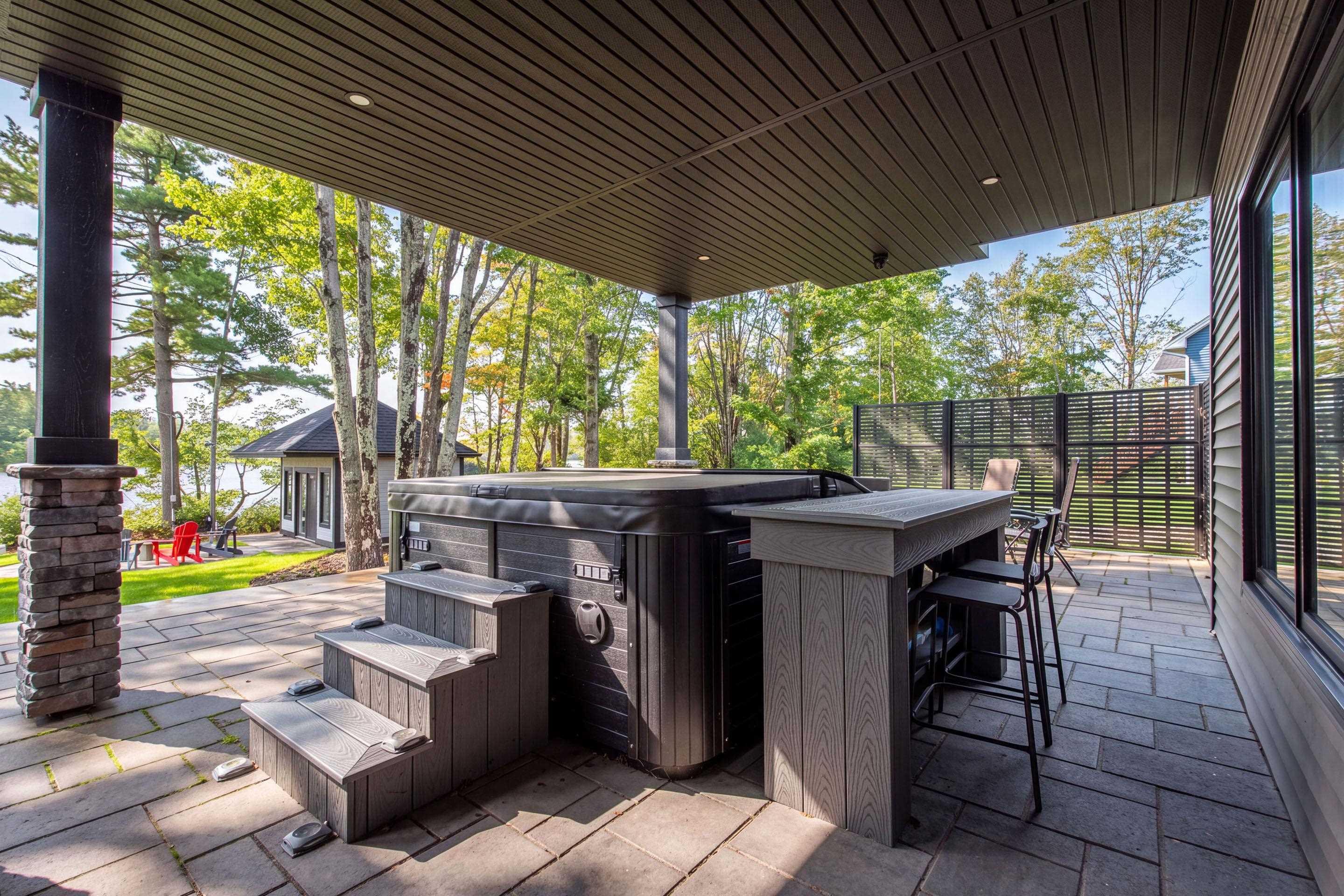 $1,650,000.00: 70 Everlina Lane, Windsor Junction