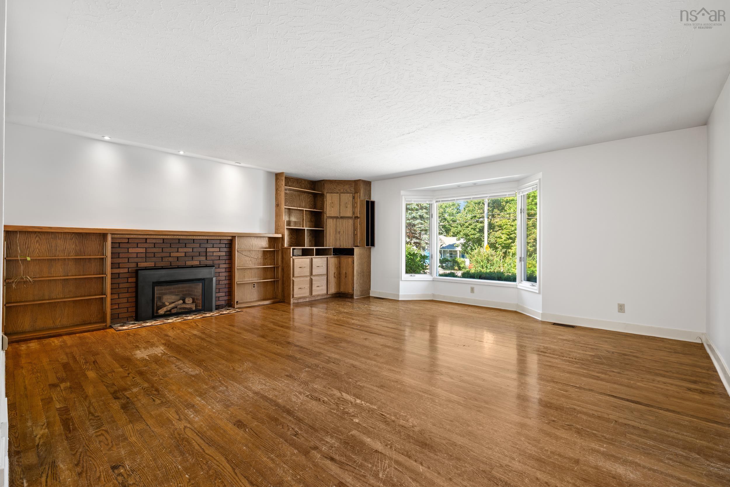 40 Castle Hill Drive, Halifax, NS (MLS 202624116)