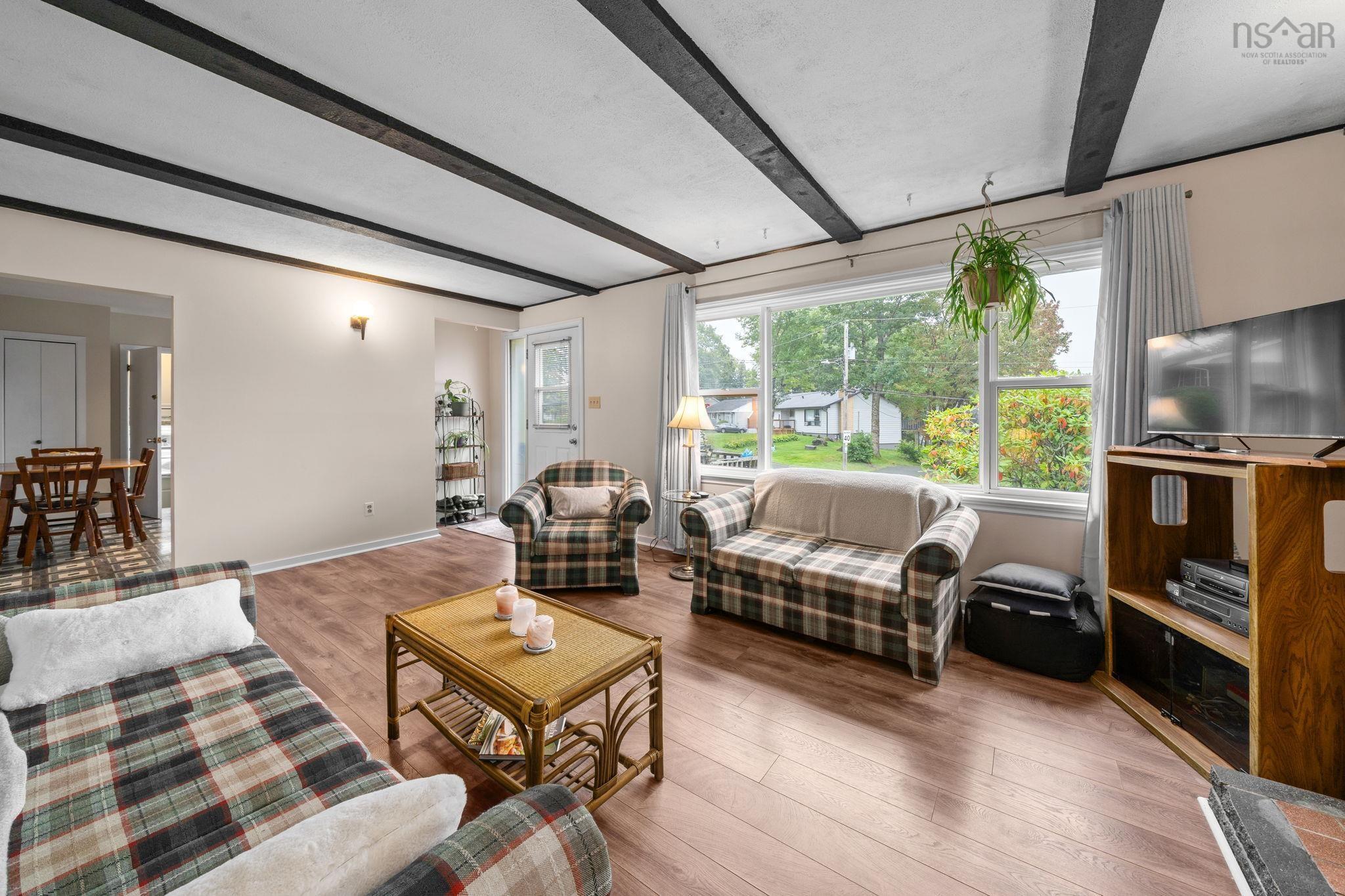 10 Caudle Park Crescent, Lower Sackville, NS (MLS 202624121)