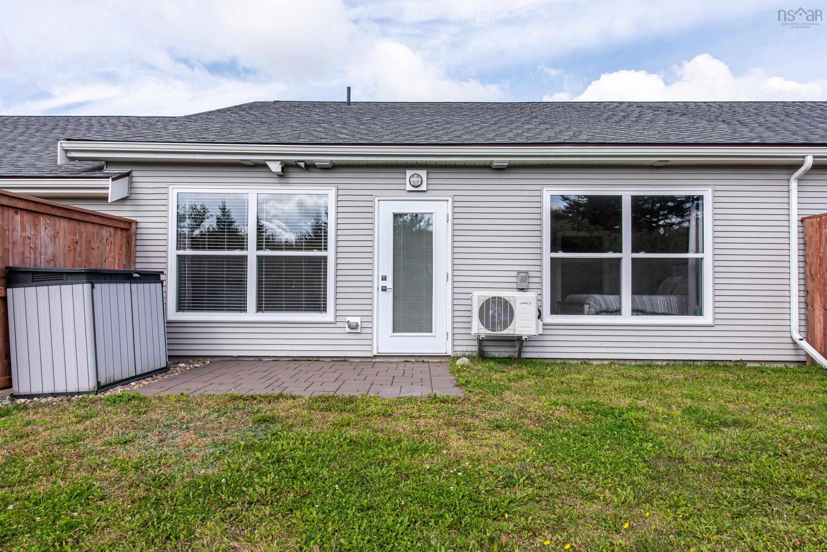 17 Moonlit Ridge, Eastern Passage, NS (MLS 202624126)