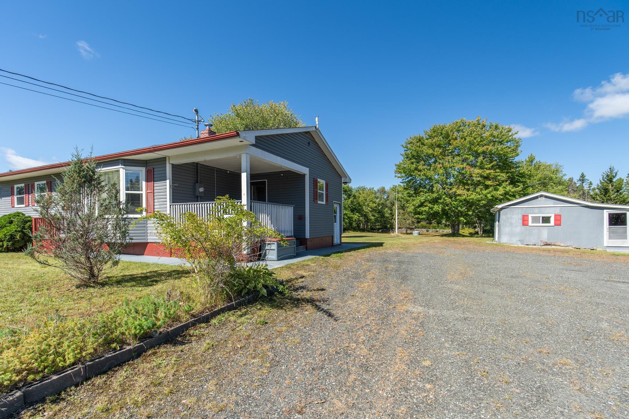 $349,900.00: 4991 Highway 308, Belleville North