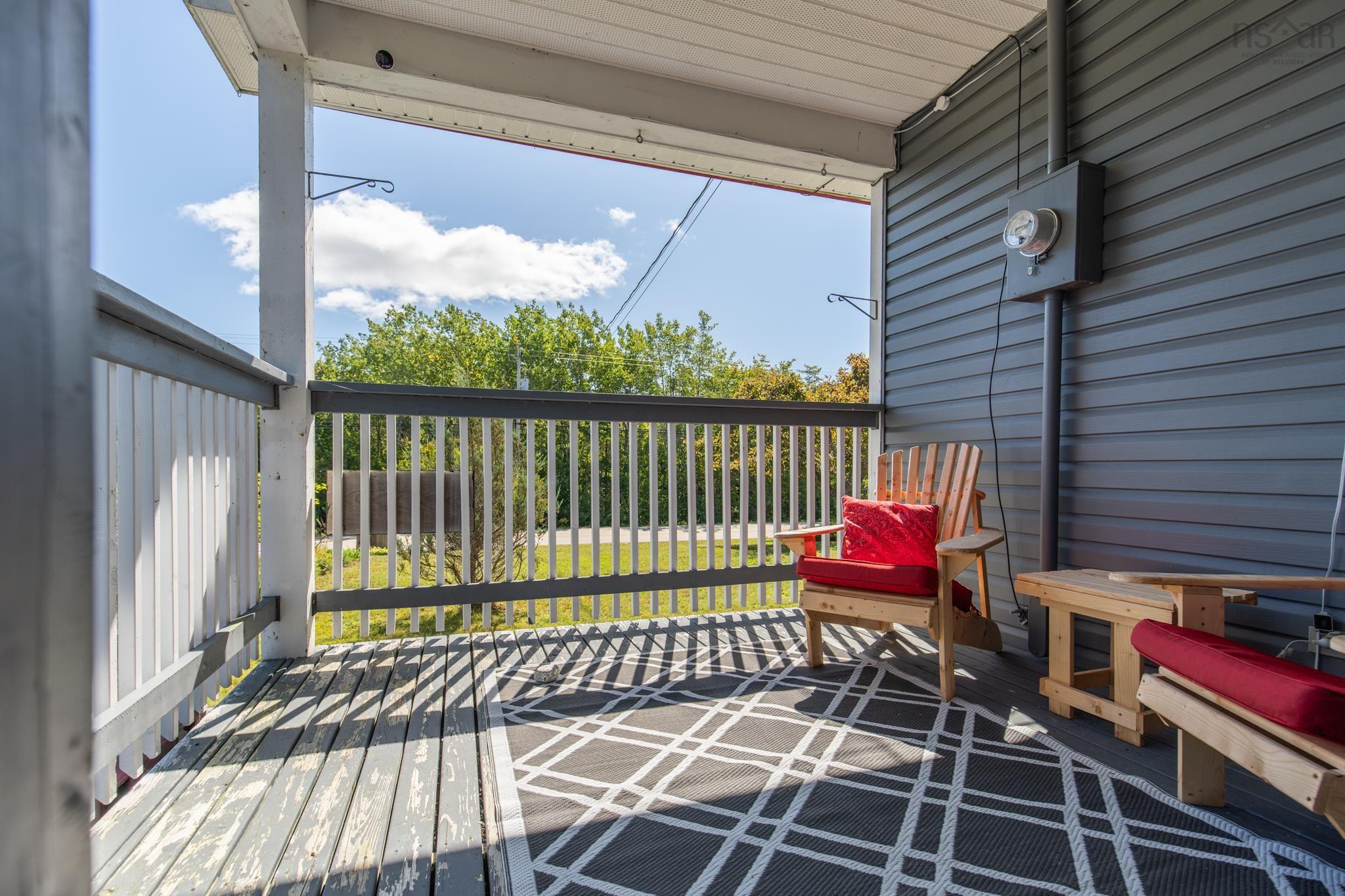 $349,900.00: 4991 Highway 308, Belleville North