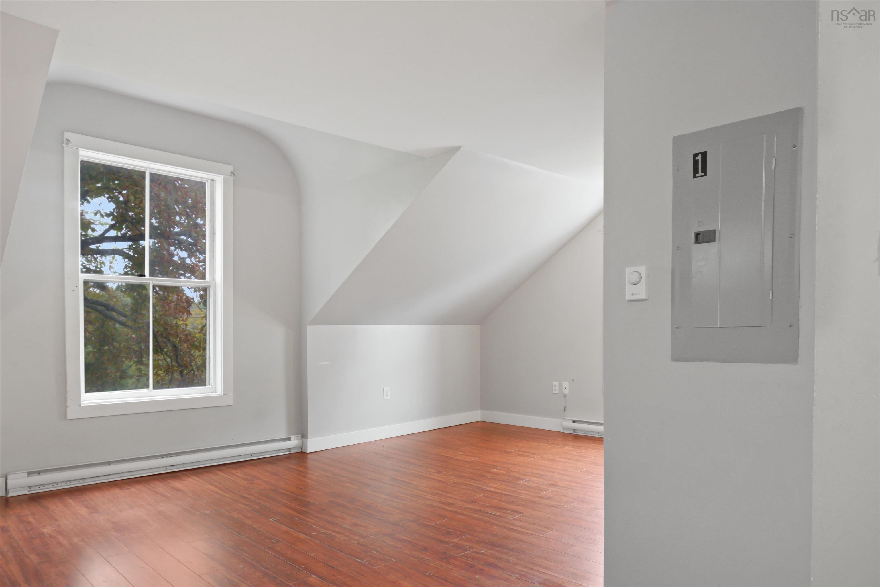 $349,900.00: 600 Main Street, Lawrencetown