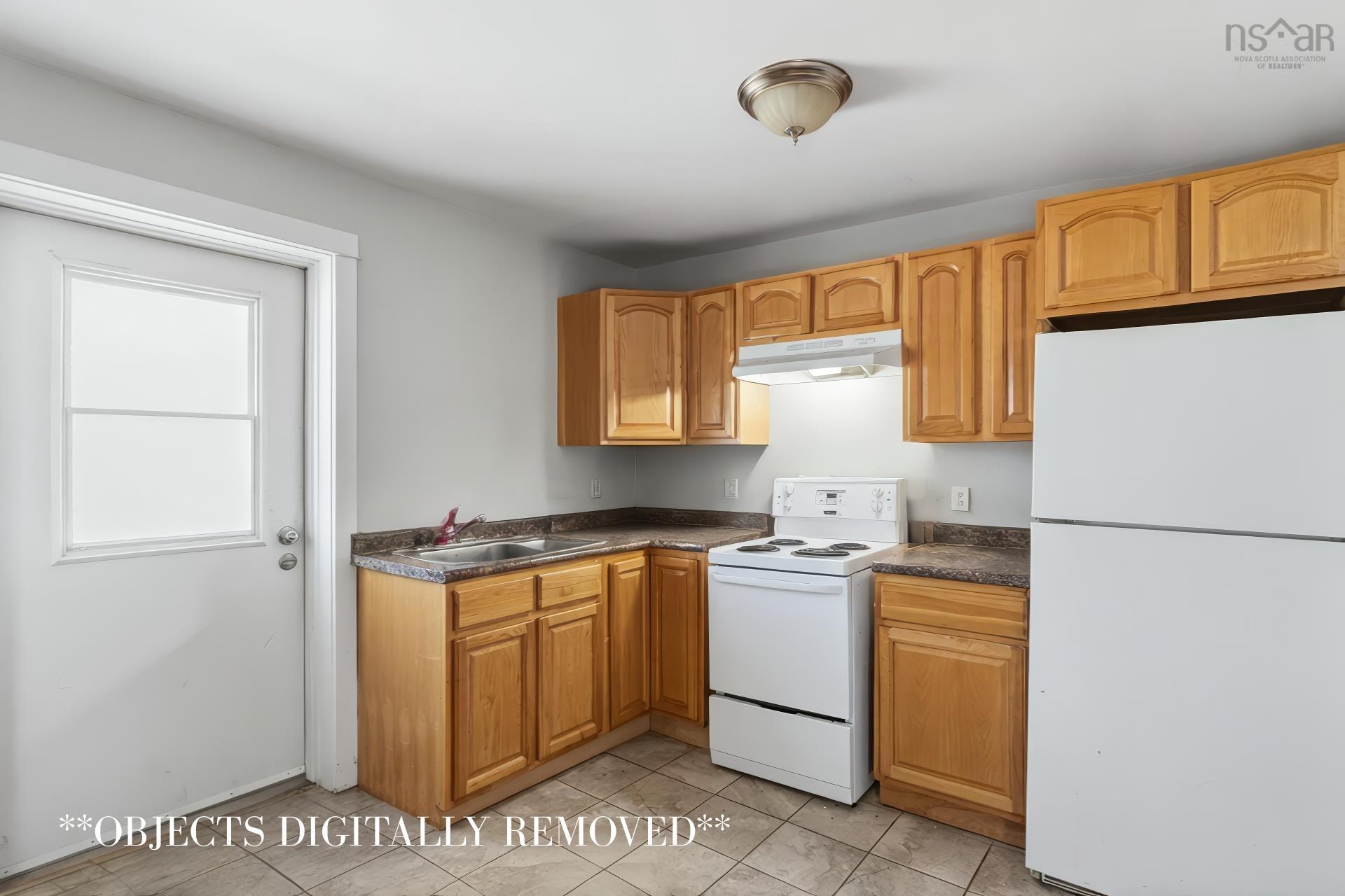 $349,900.00: 600 Main Street, Lawrencetown