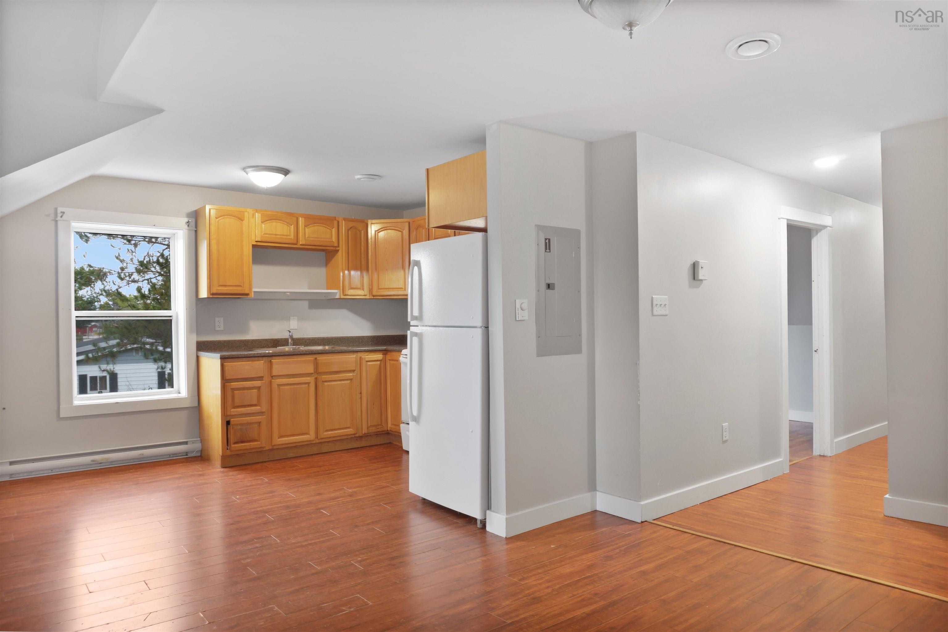 $349,900.00: 600 Main Street, Lawrencetown