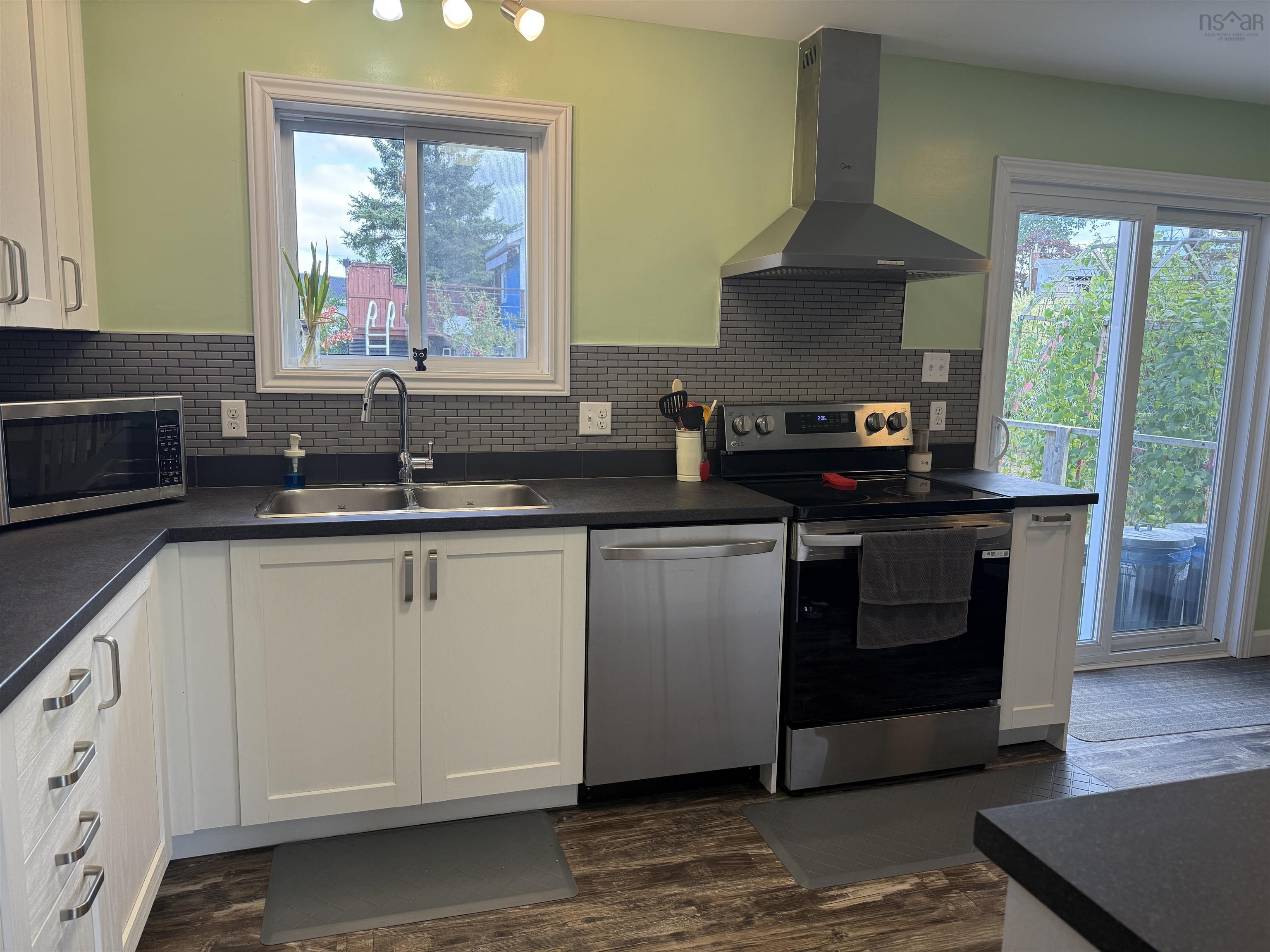 $549,900.00: 131 Churchill Downs Circle, Lower Sackville