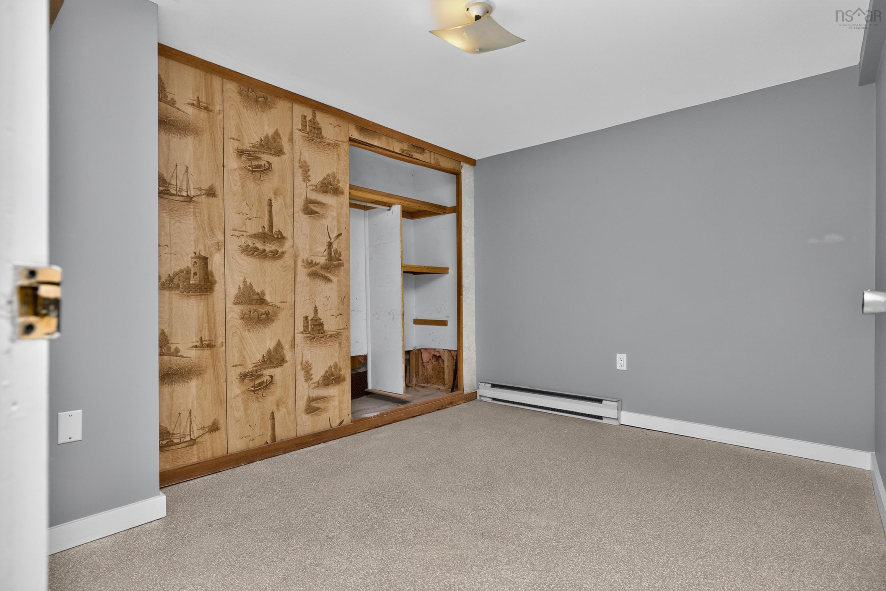 $424,900.00: 2587 Sackville Drive, Upper Sackville