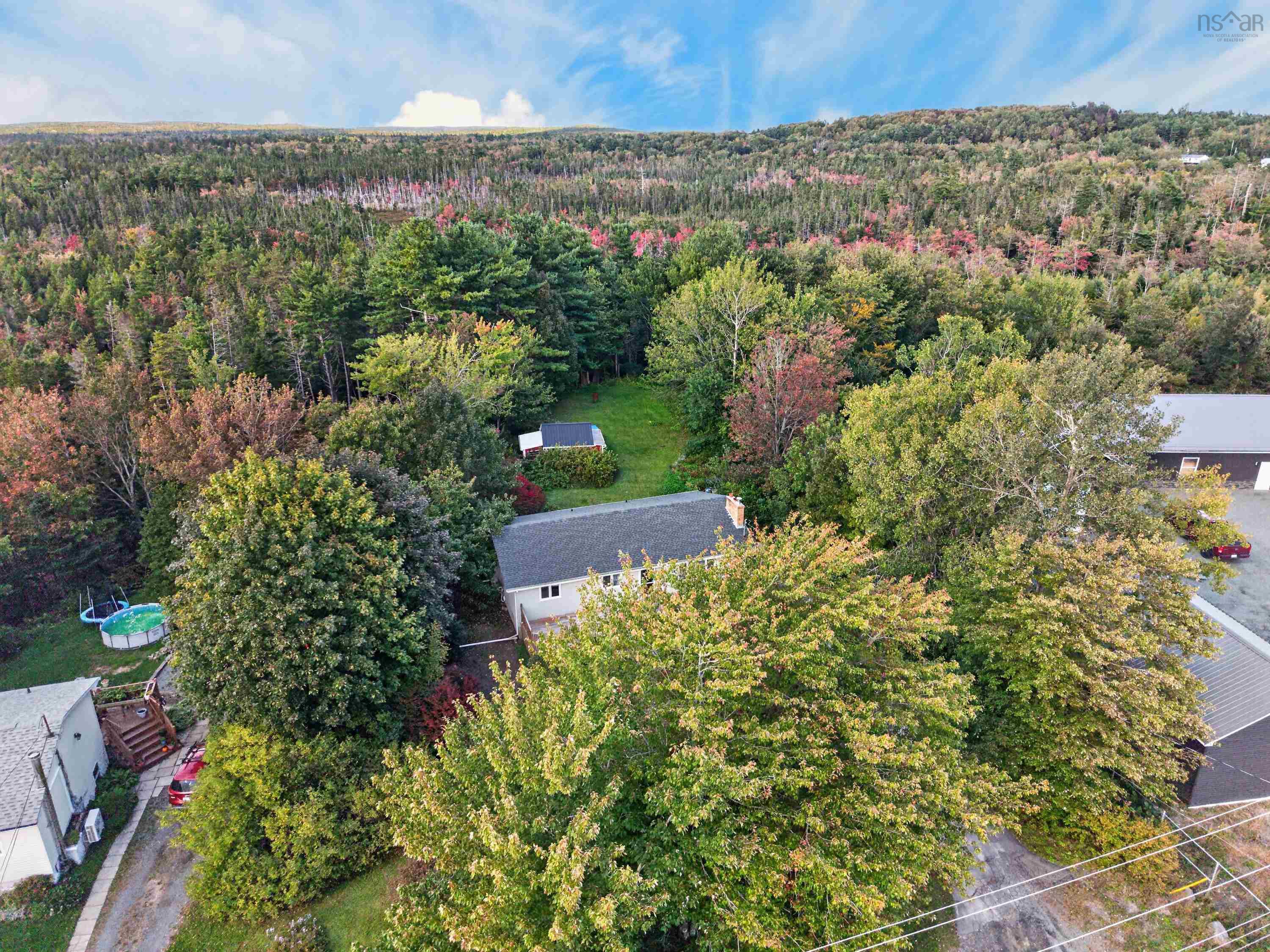 $424,900.00: 2587 Sackville Drive, Upper Sackville
