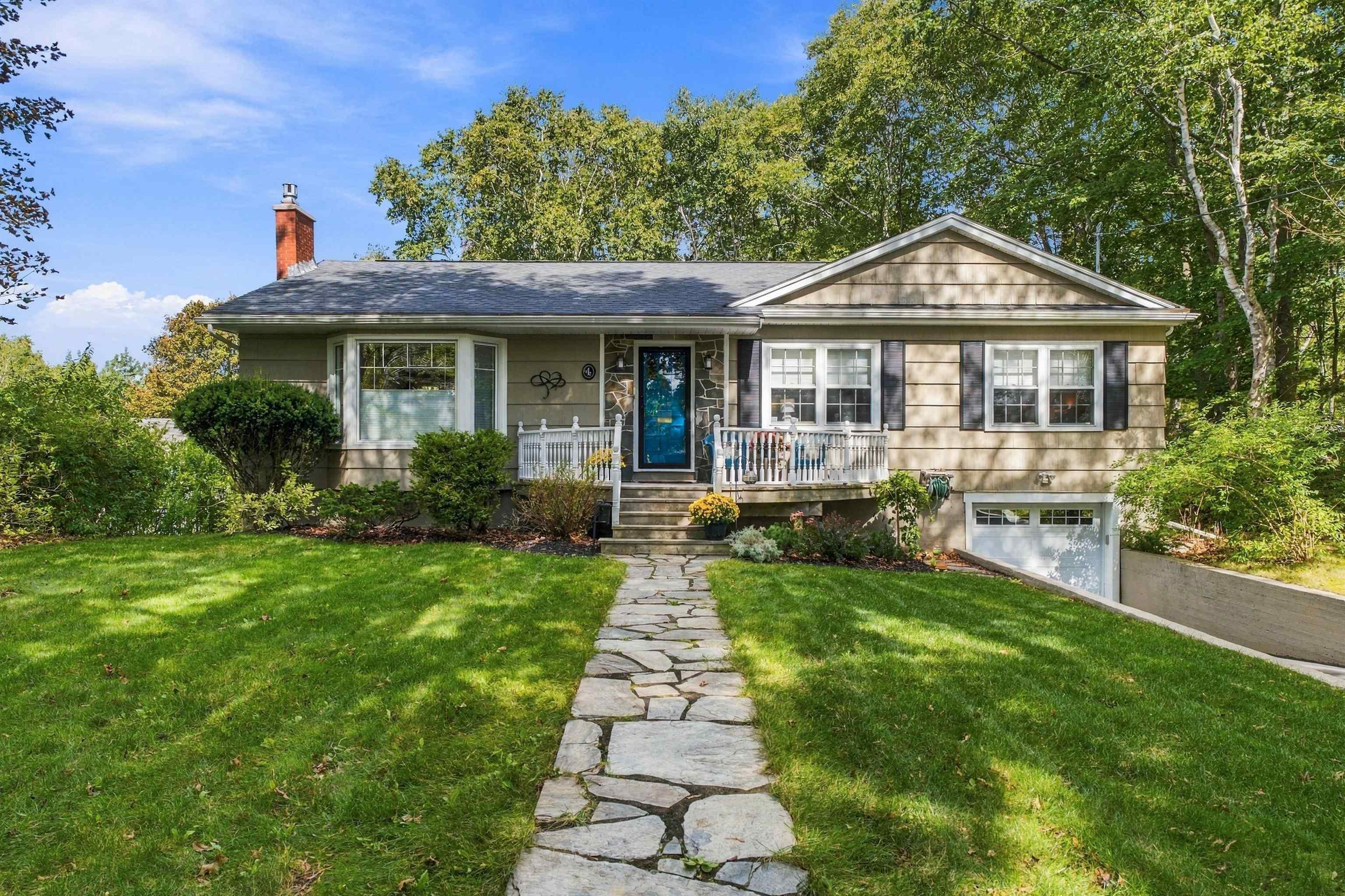 4 Fleming Drive, Halifax, NS (MLS® 202624249)