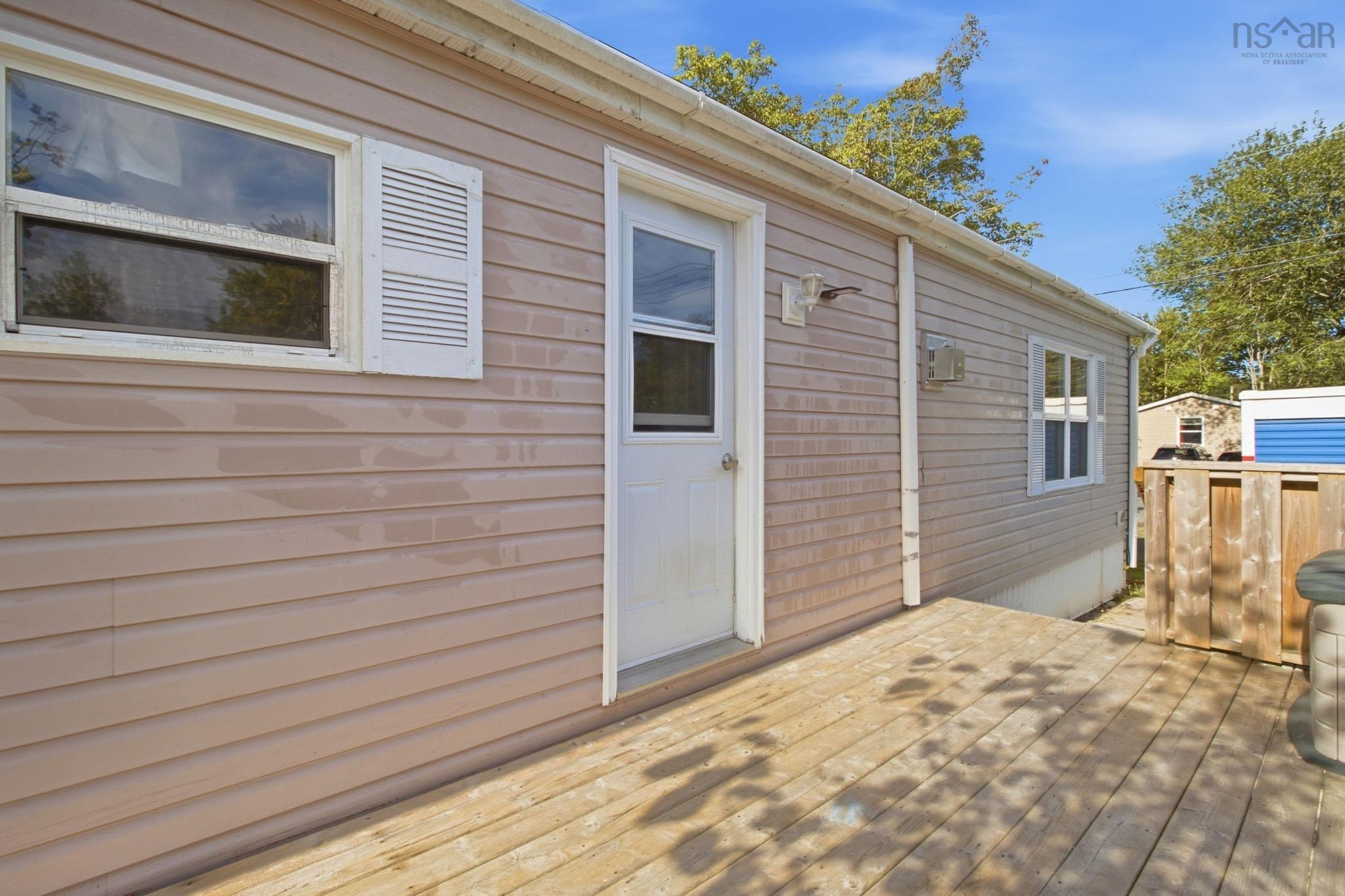 $200,000.00: 38 Elcona Avenue, Middle Sackville