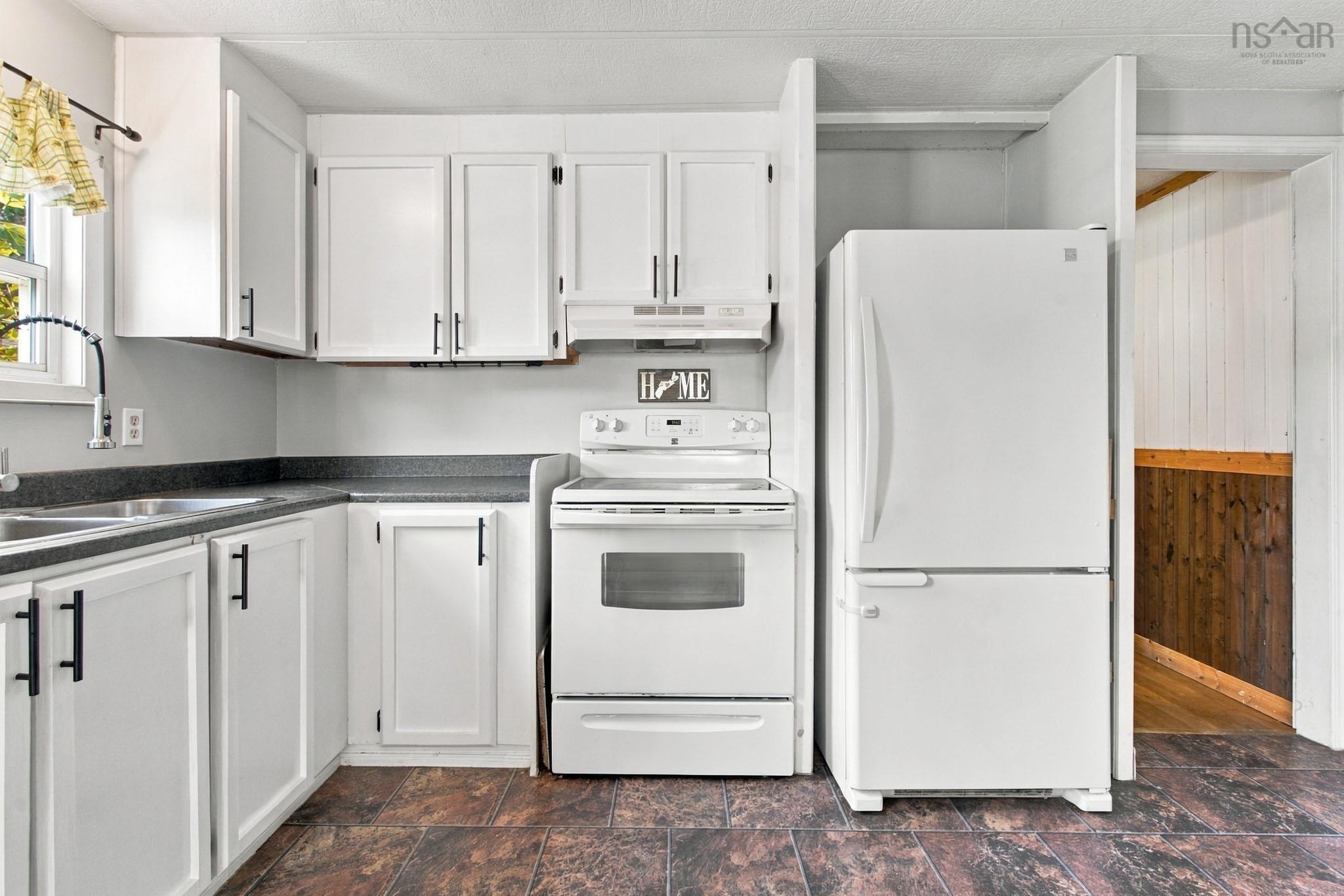 $200,000.00: 38 Elcona Avenue, Middle Sackville