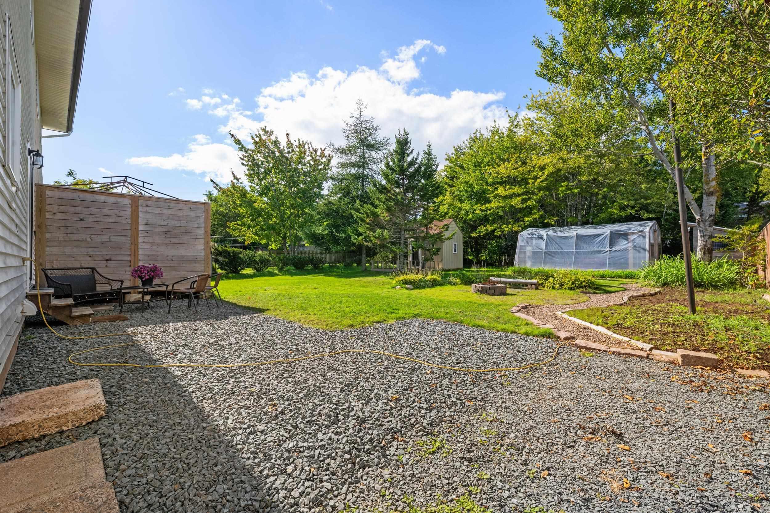 $449,900.00: 20 Stratford Drive, Cole Harbour