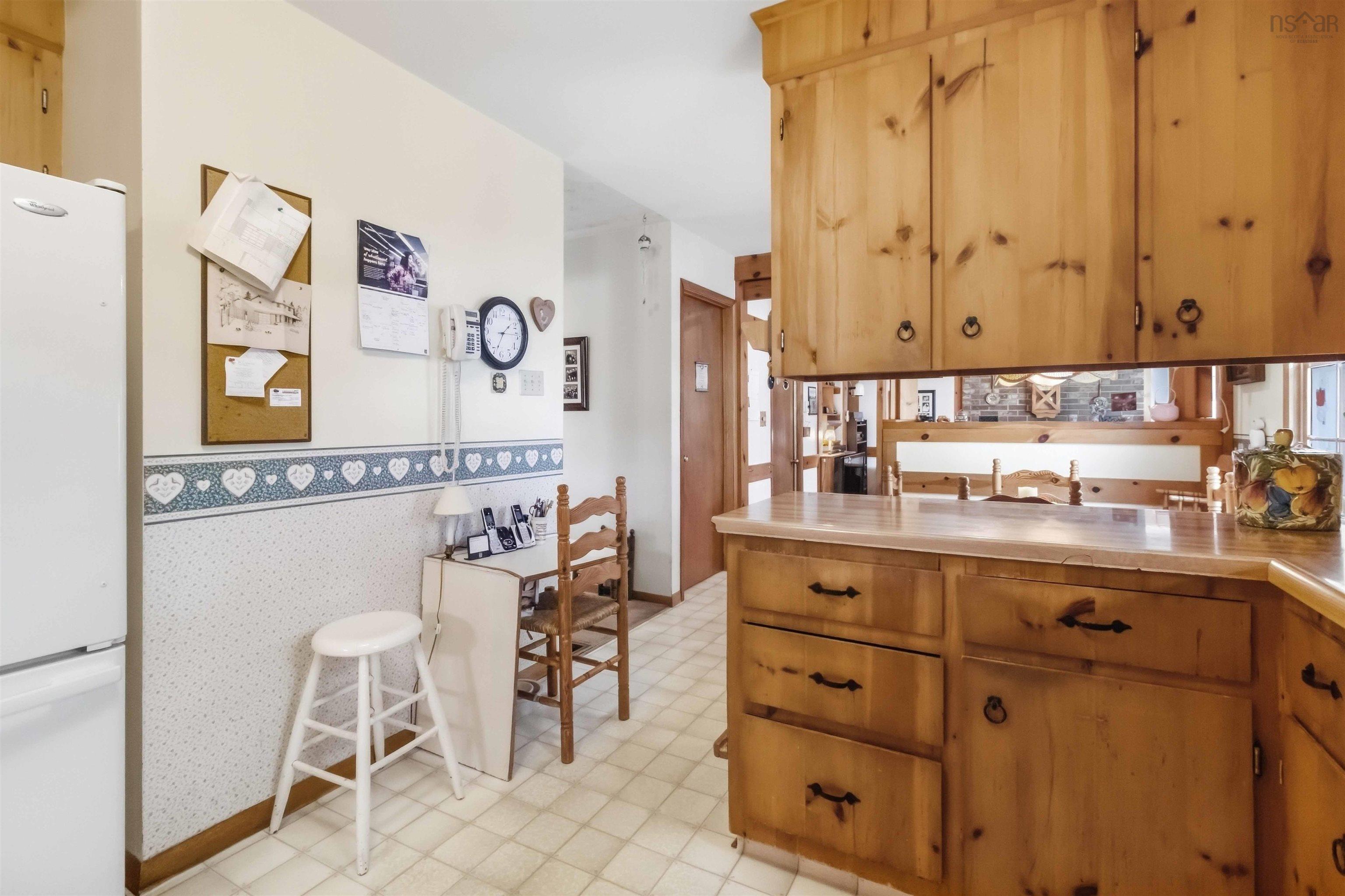 $567,000.00: 113 Avondale Road, Cole Harbour