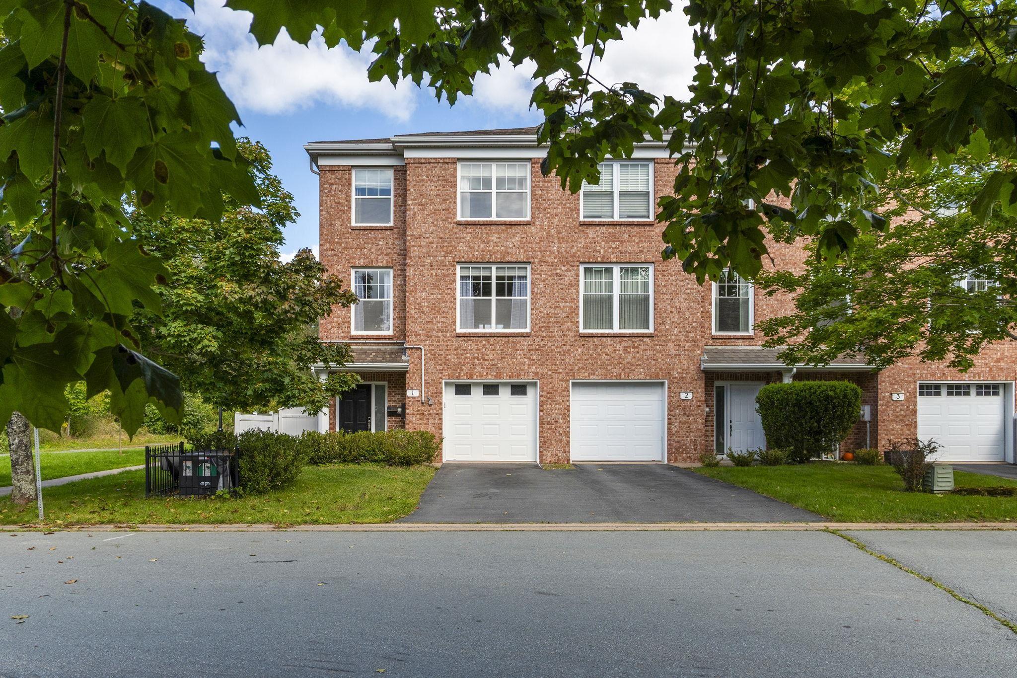 1 Arthur Lismer Court, Bedford, NS (MLS® 202624267)