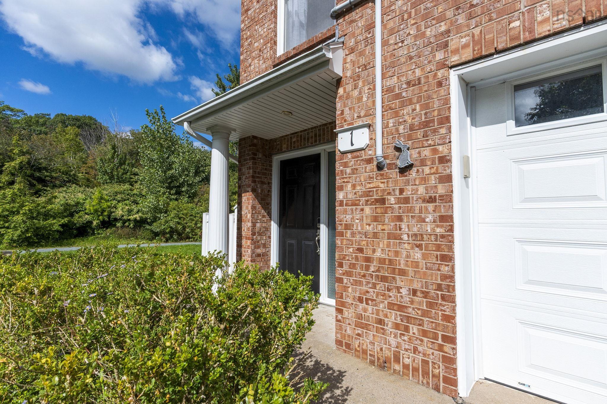 1 Arthur Lismer Court, Bedford, NS (MLS 202624267)