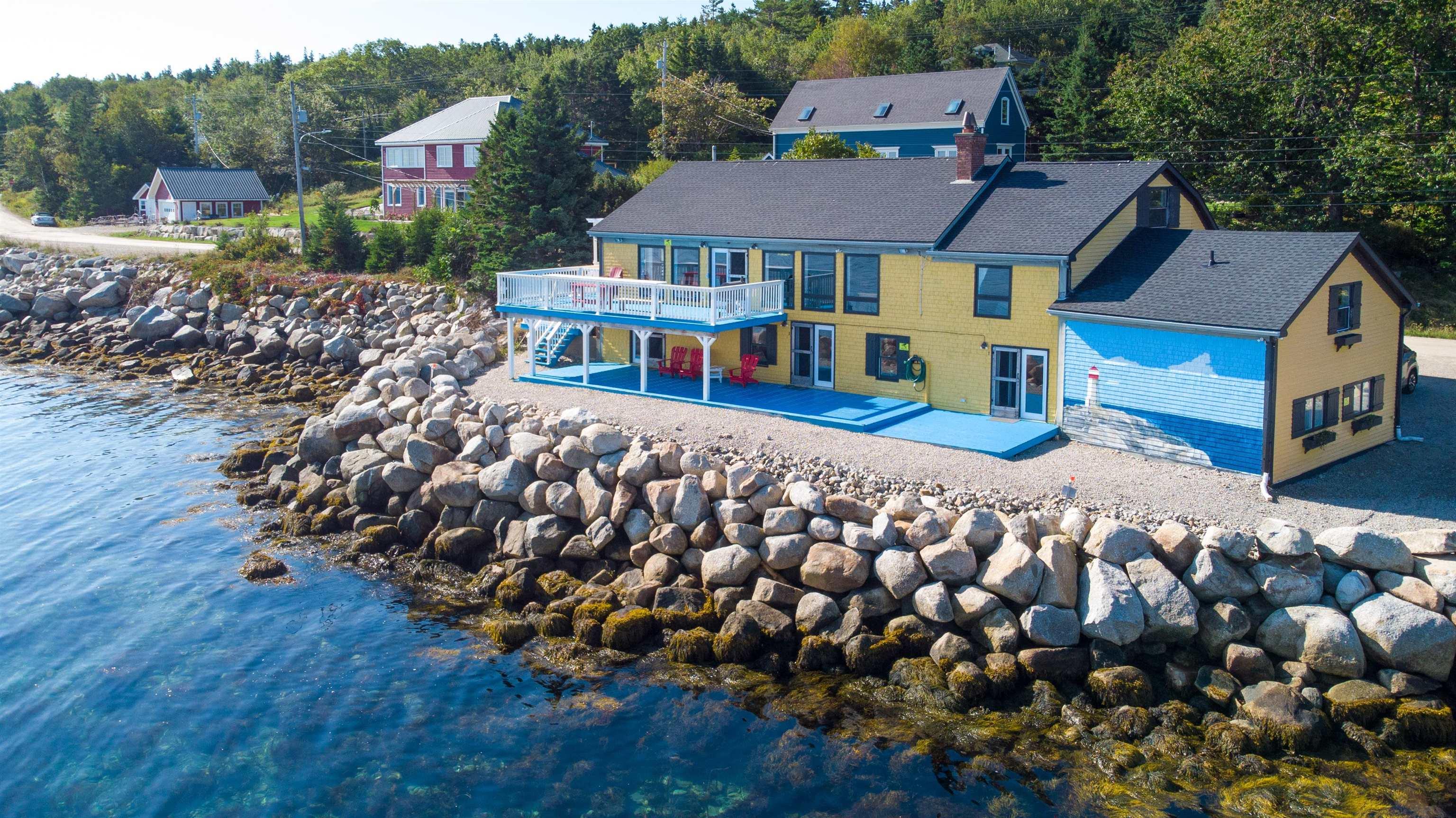 $899,900.00: 501 Mill Cove Shore Road, Birchy Head