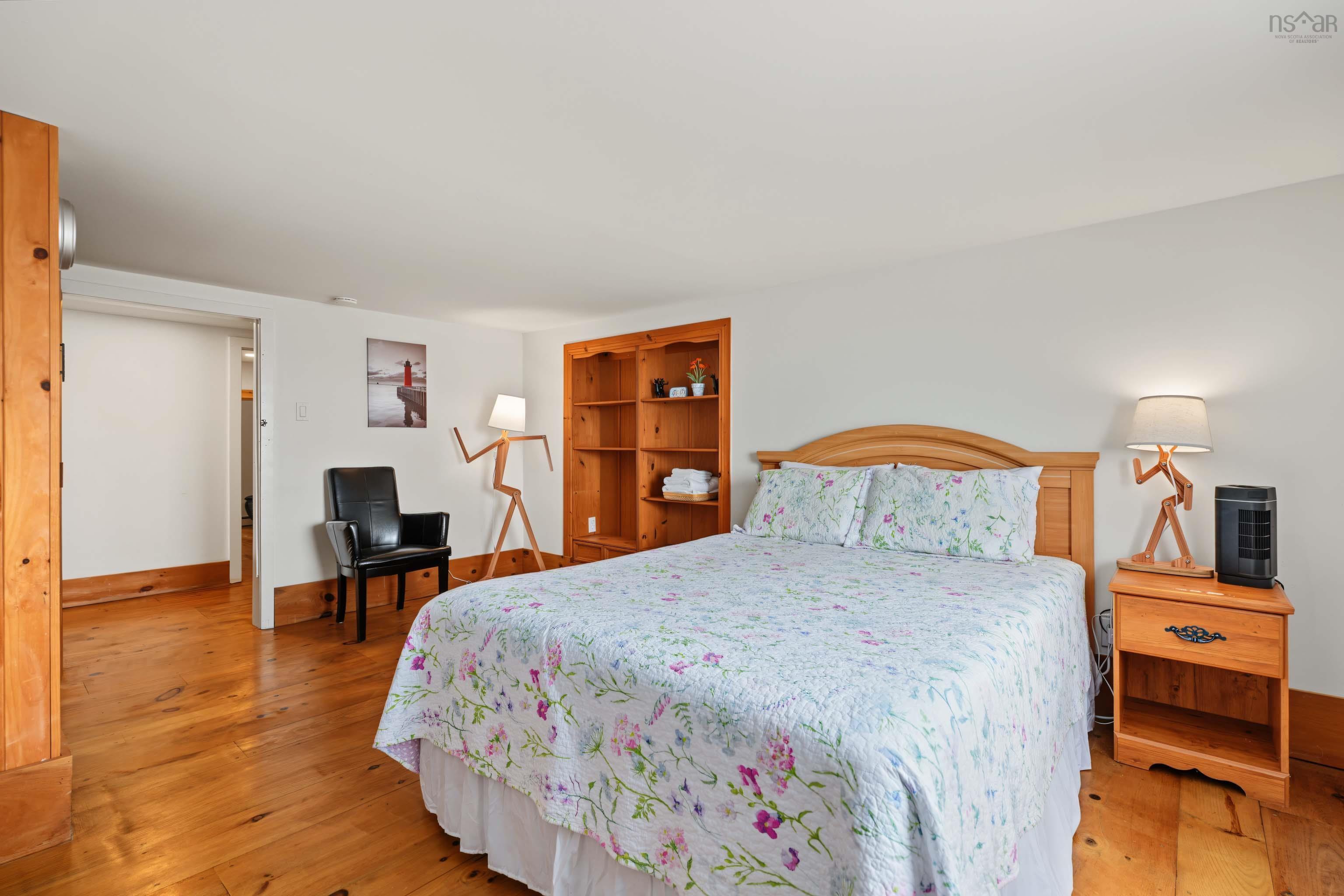 $899,900.00: 501 Mill Cove Shore Road, Birchy Head