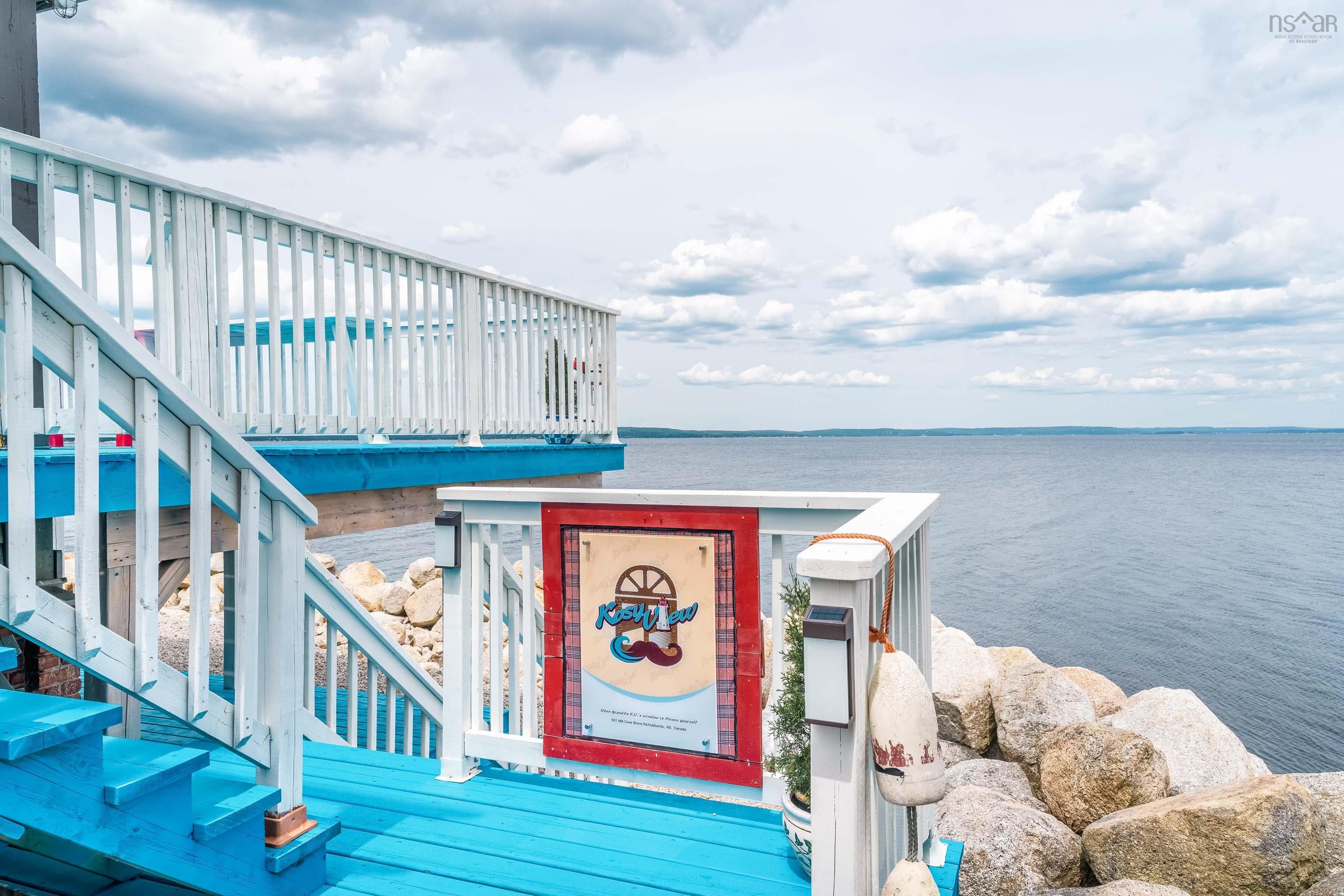 $899,900.00: 501 Mill Cove Shore Road, Birchy Head
