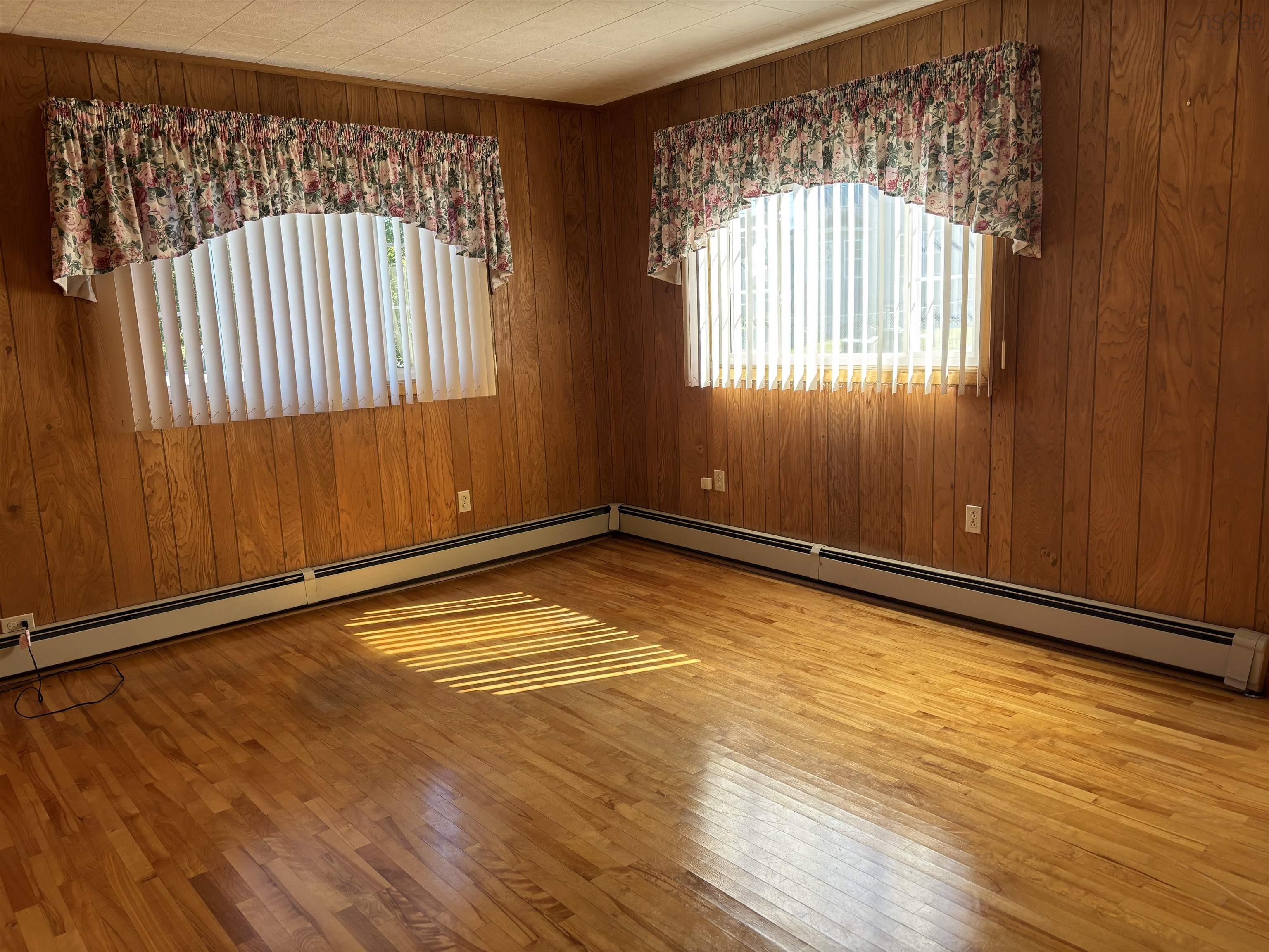 $180,000.00: 2 Burke Street, Sydney Mines