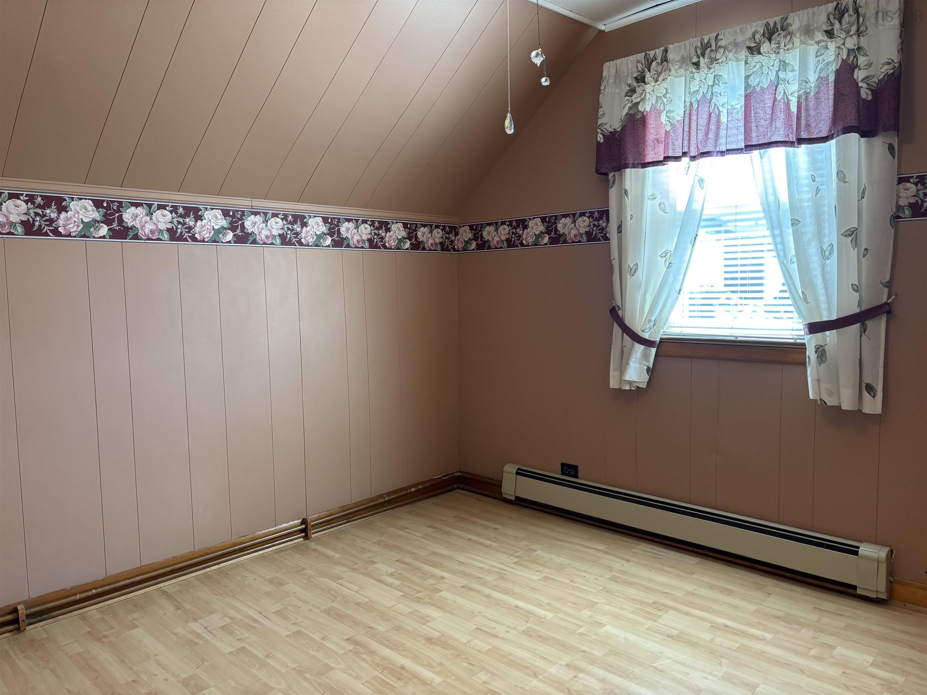 $180,000.00: 2 Burke Street, Sydney Mines