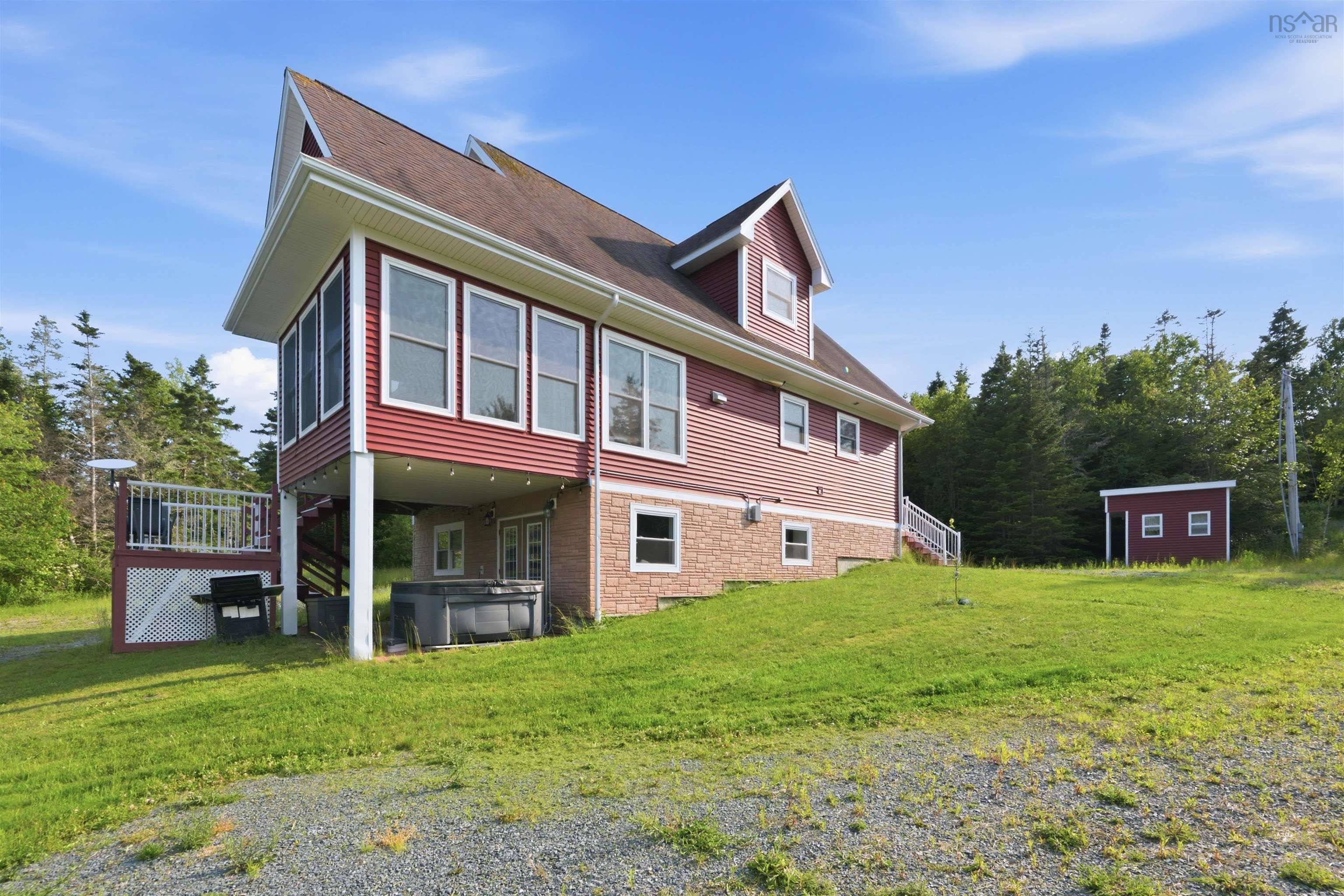 $799,000.00: 975 West Ship Harbour Road, Lower Ship Harbour