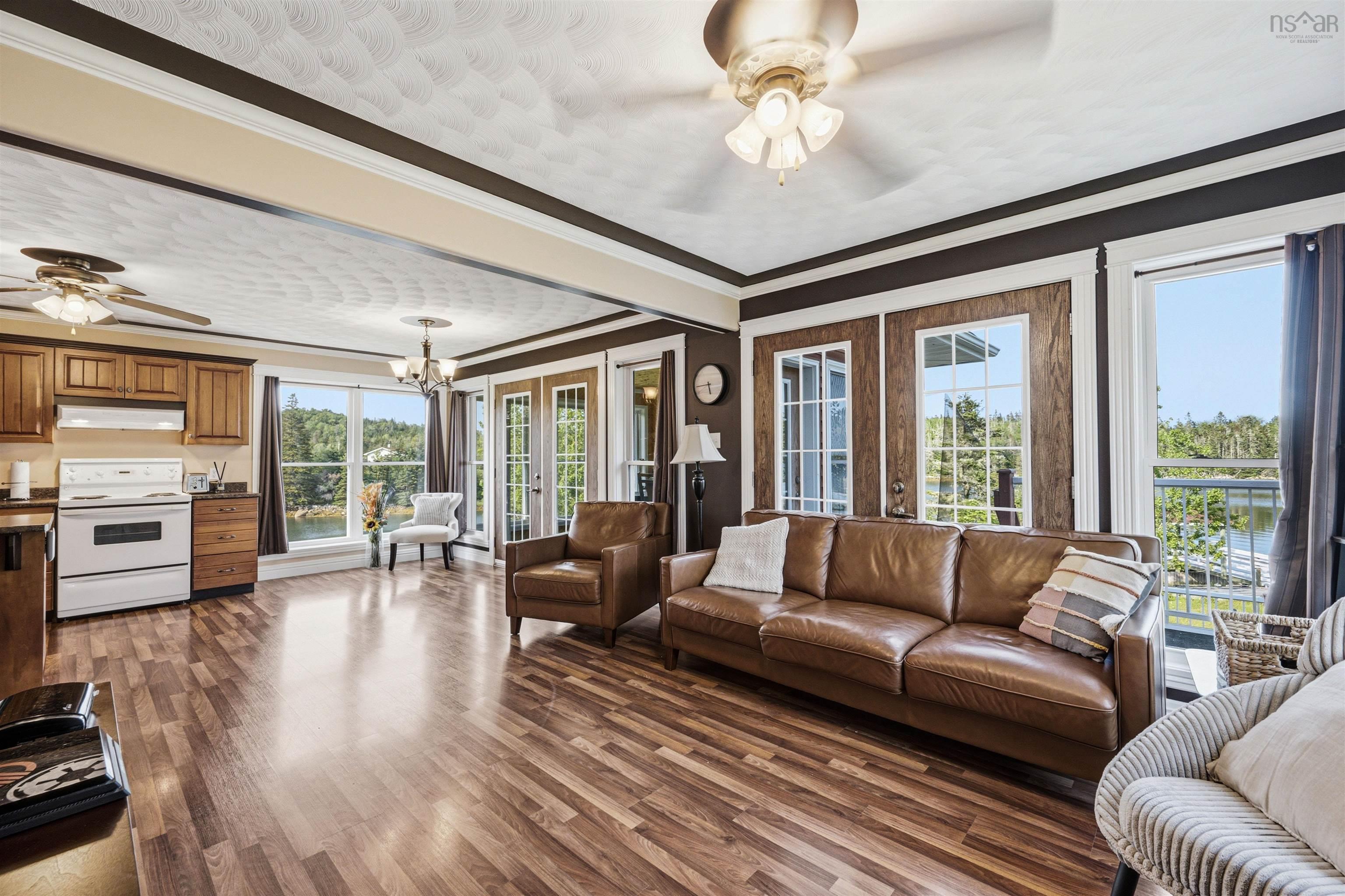 $799,000.00: 975 West Ship Harbour Road, Lower Ship Harbour